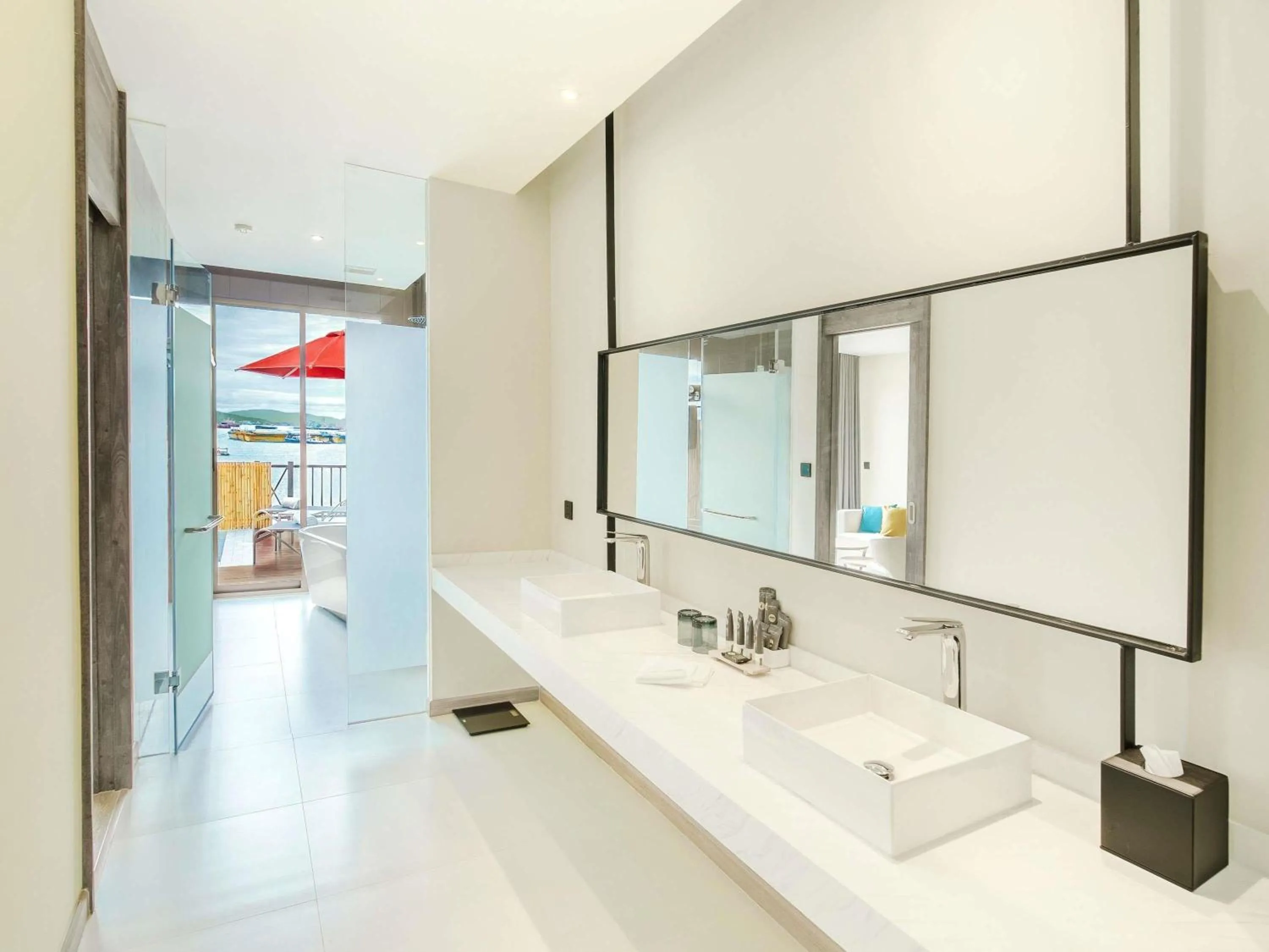 Bedroom in Novotel Koh Si Chang