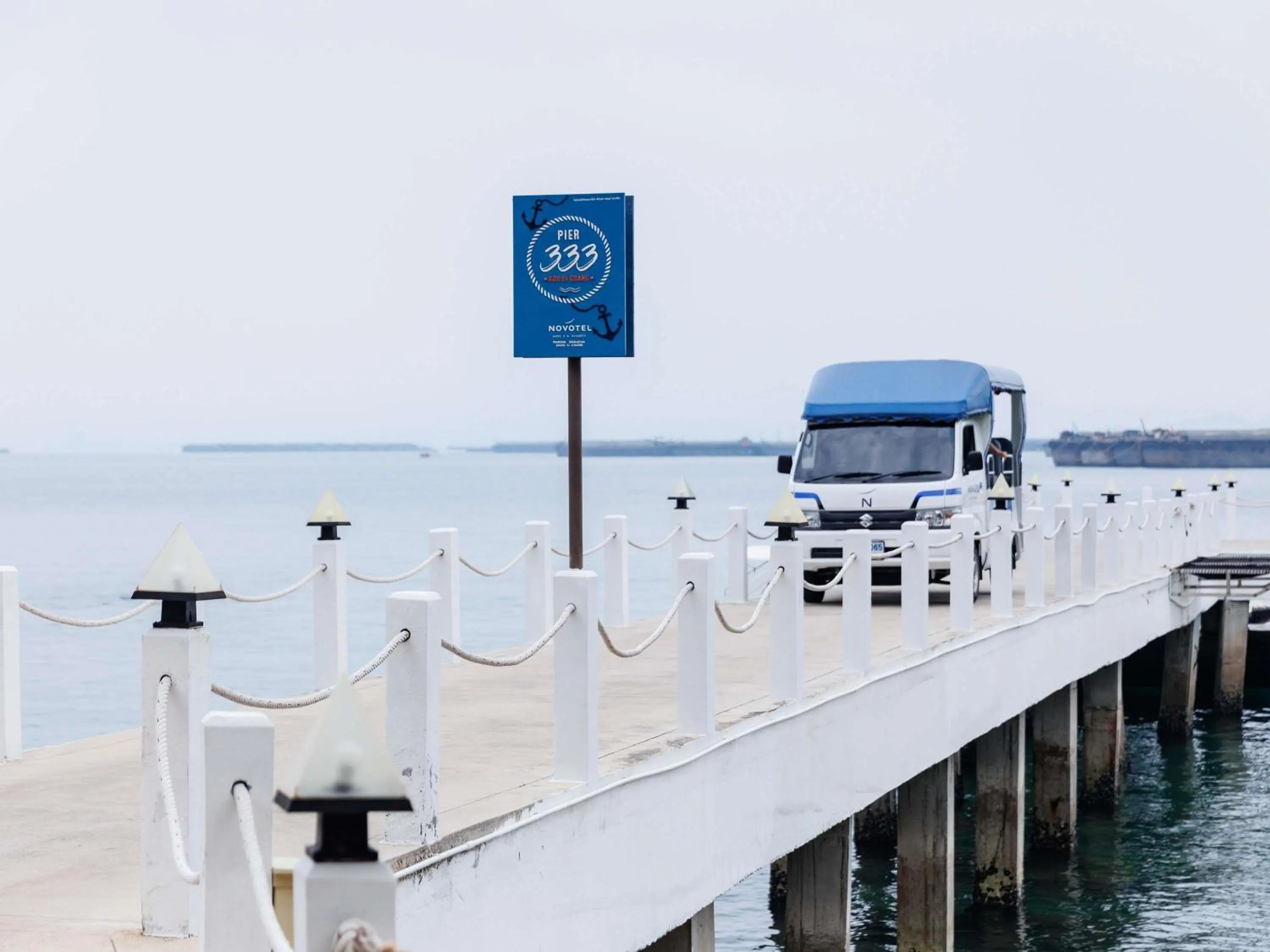 Property building in Novotel Koh Si Chang