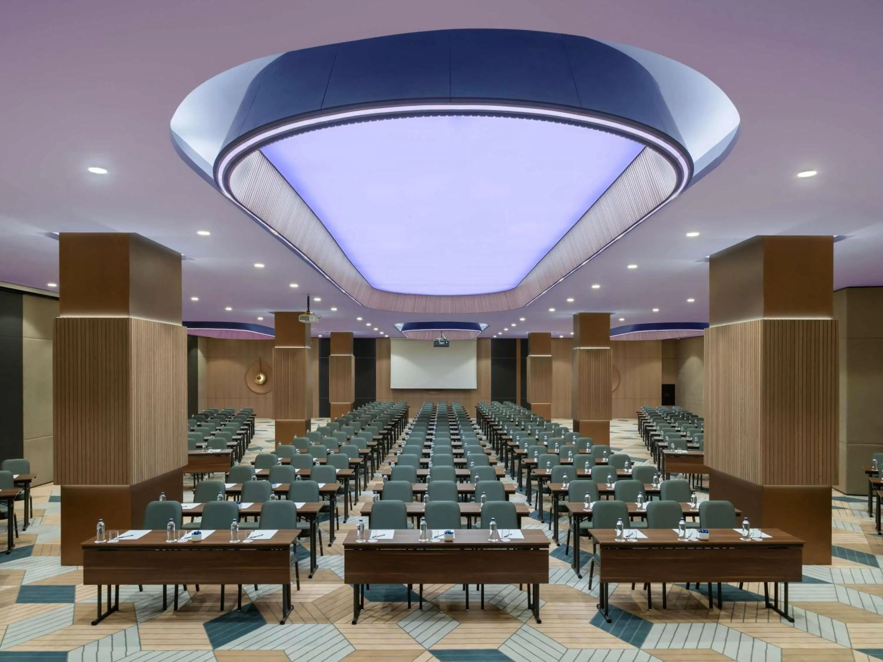 Meeting/conference room in Mövenpick Hotel Istanbul Marmara Sea