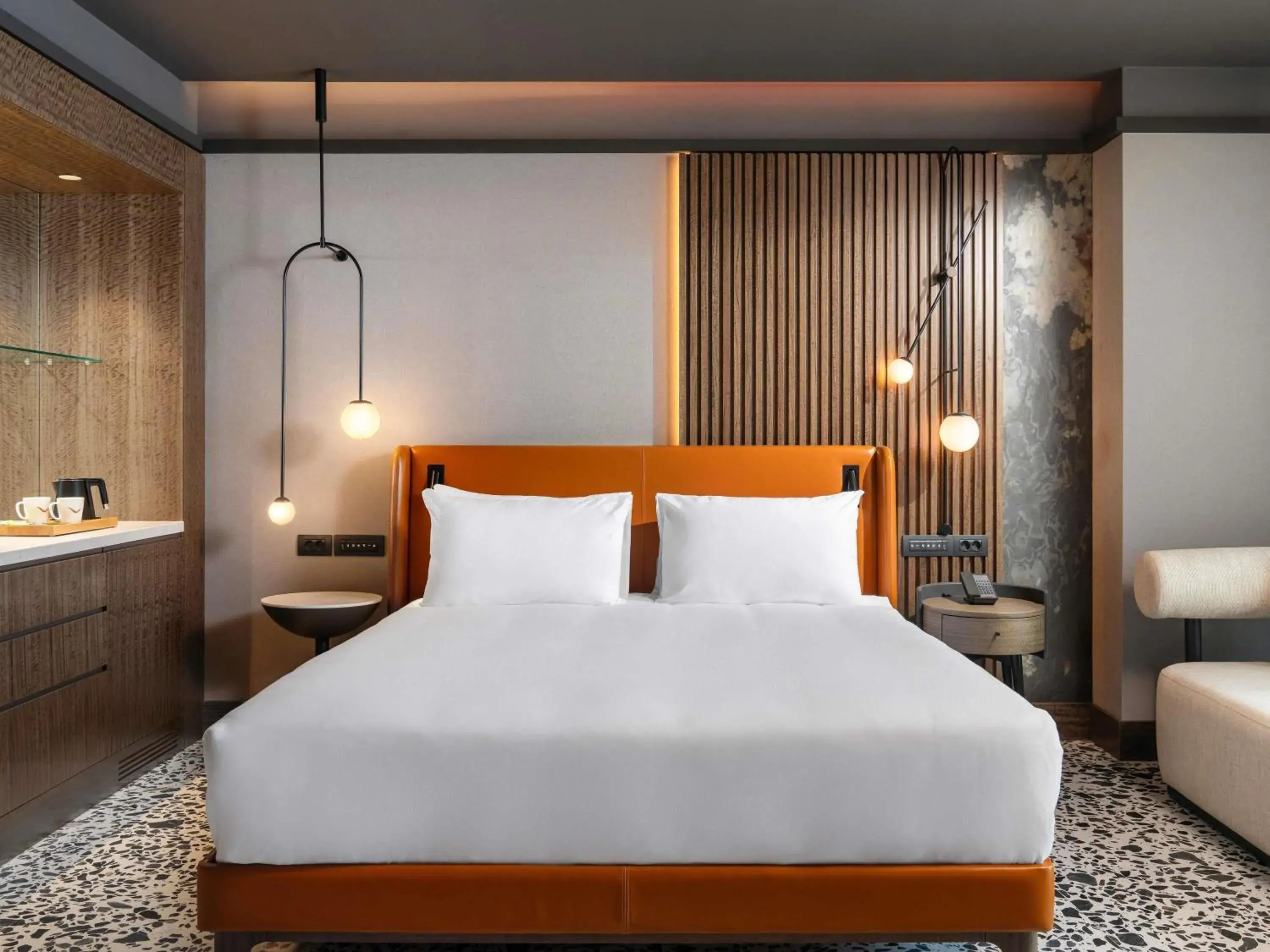 Bedroom, Bed in Mövenpick Hotel Istanbul Marmara Sea Bedroom, Bed in Mövenpick Hotel Istanbul Marmara Sea