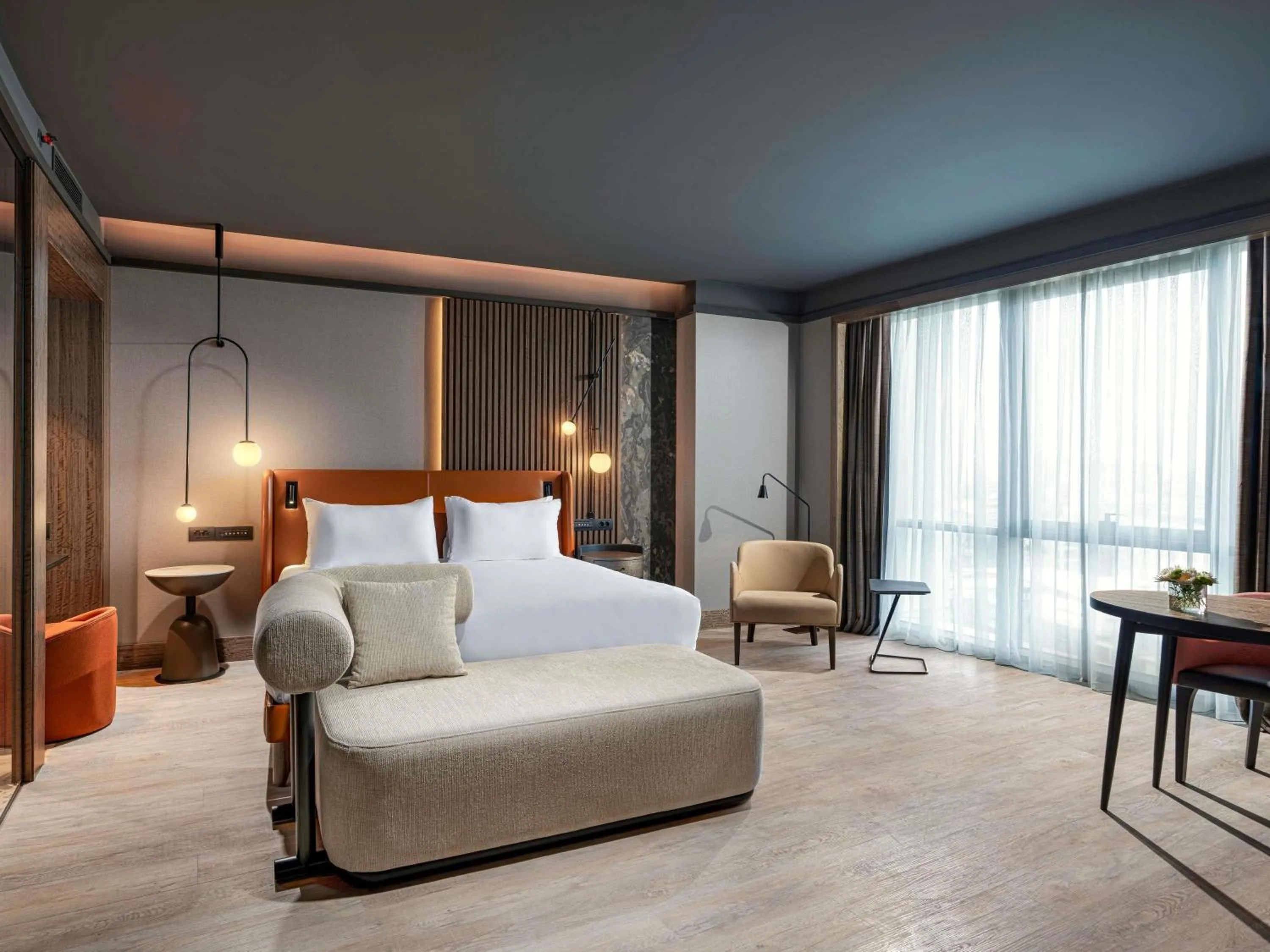 Bedroom, Bed in Mövenpick Hotel Istanbul Marmara Sea