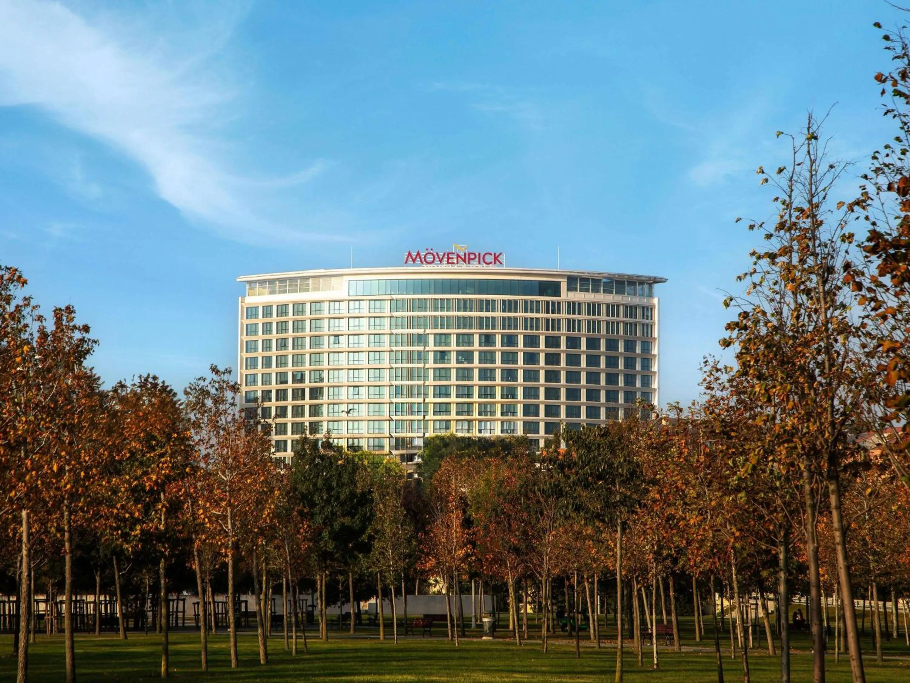 Property building in Mövenpick Hotel Istanbul Marmara Sea
