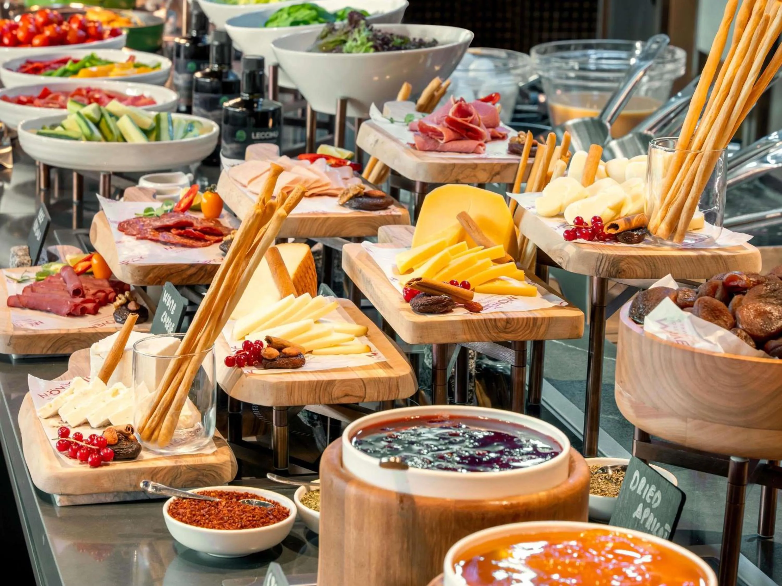 Breakfast in Mövenpick Hotel Istanbul Marmara Sea