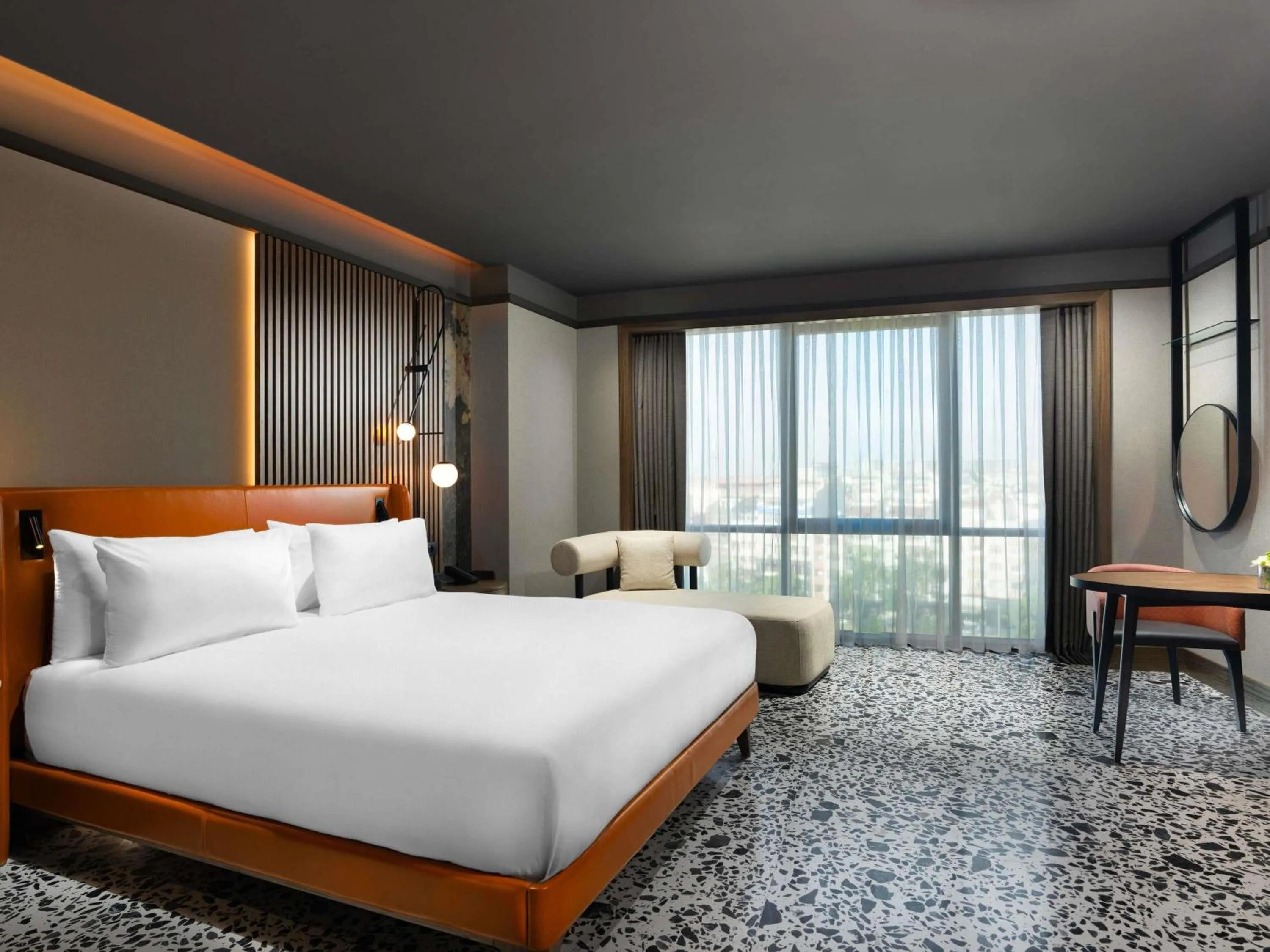 Bedroom, Bed in Mövenpick Hotel Istanbul Marmara Sea