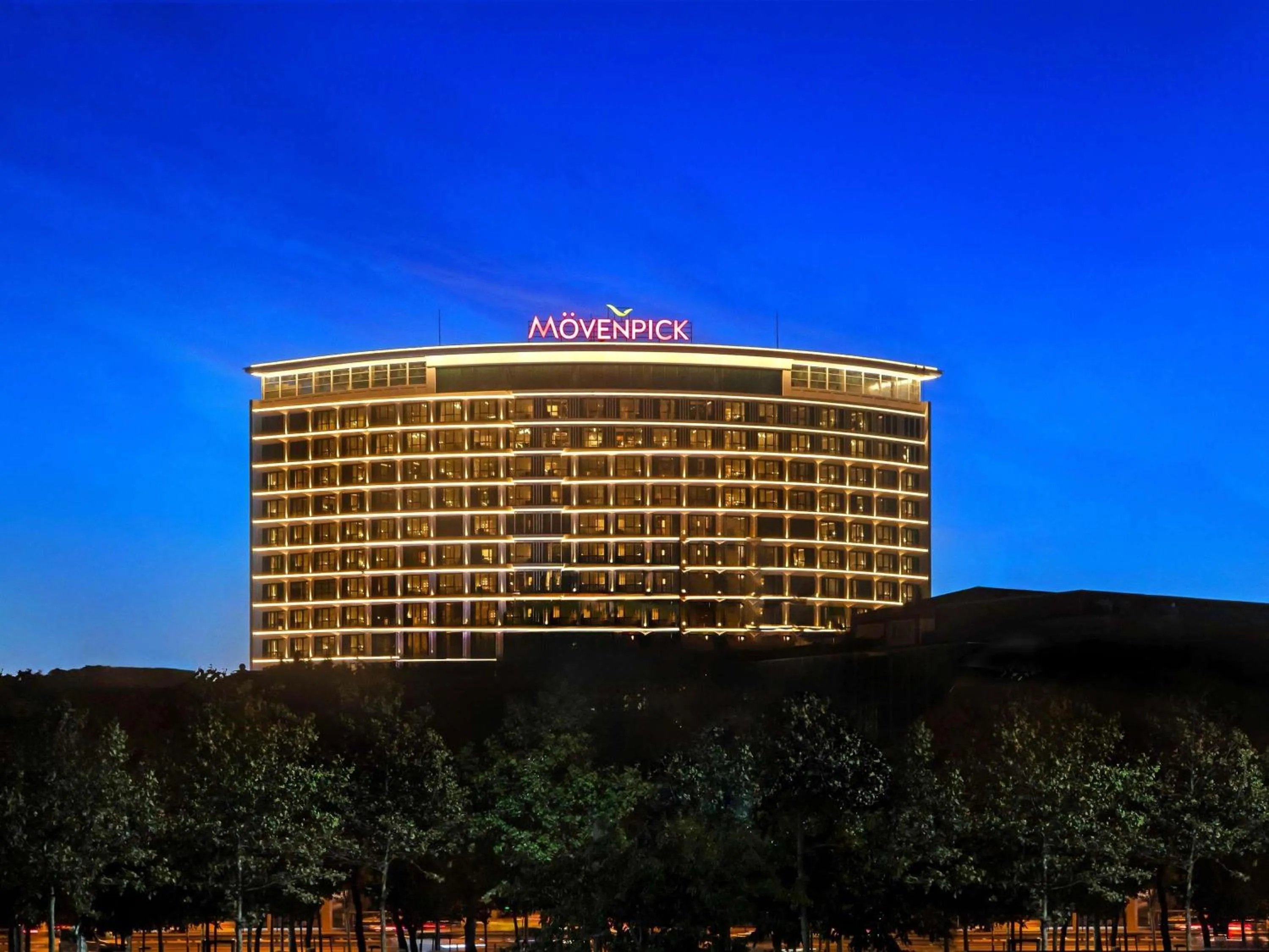 Property building in Mövenpick Hotel Istanbul Marmara Sea