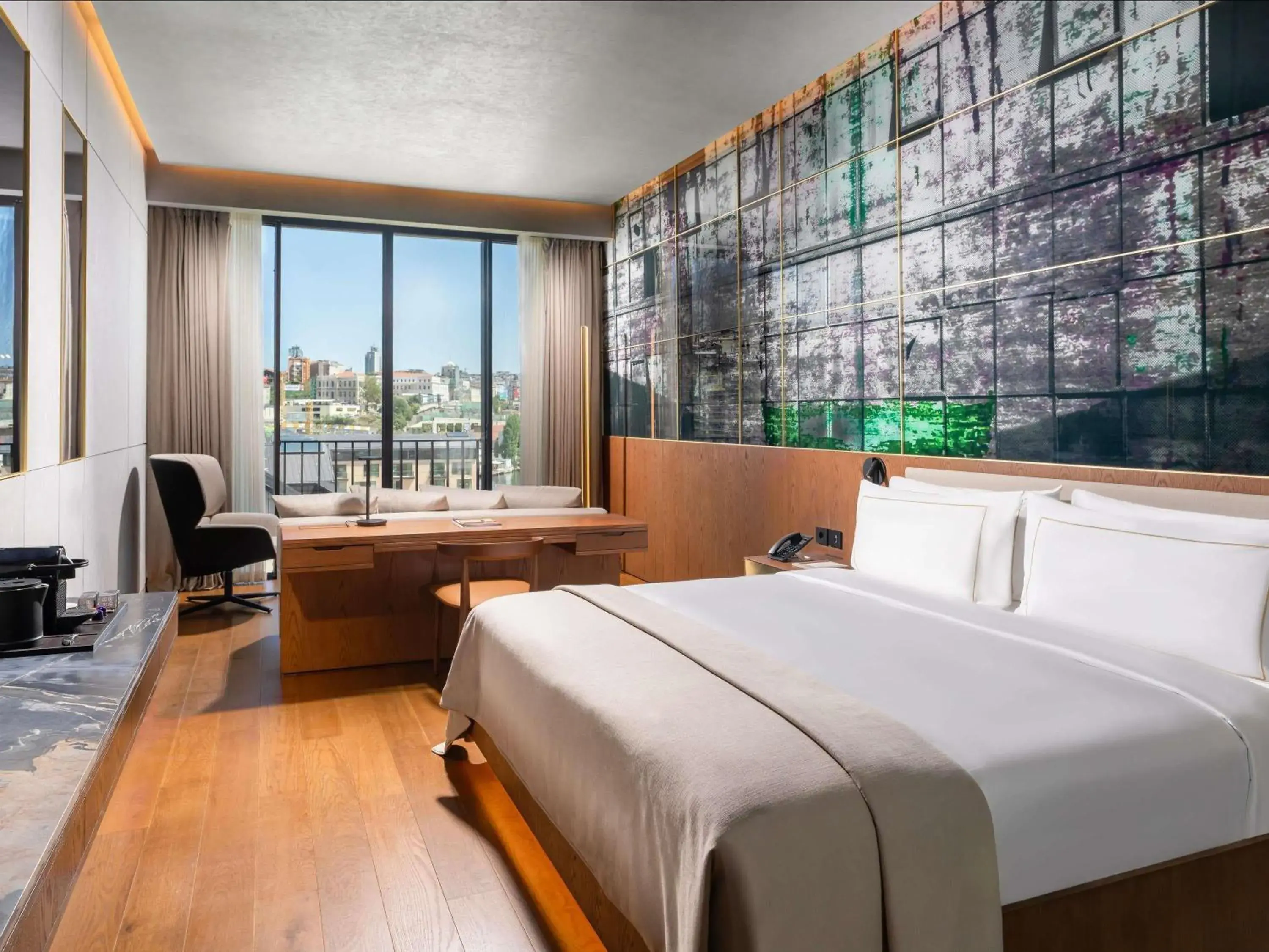 Bedroom, Bed in Rixos Tersane Istanbul Bedroom, Bed in Rixos Tersane Istanbul