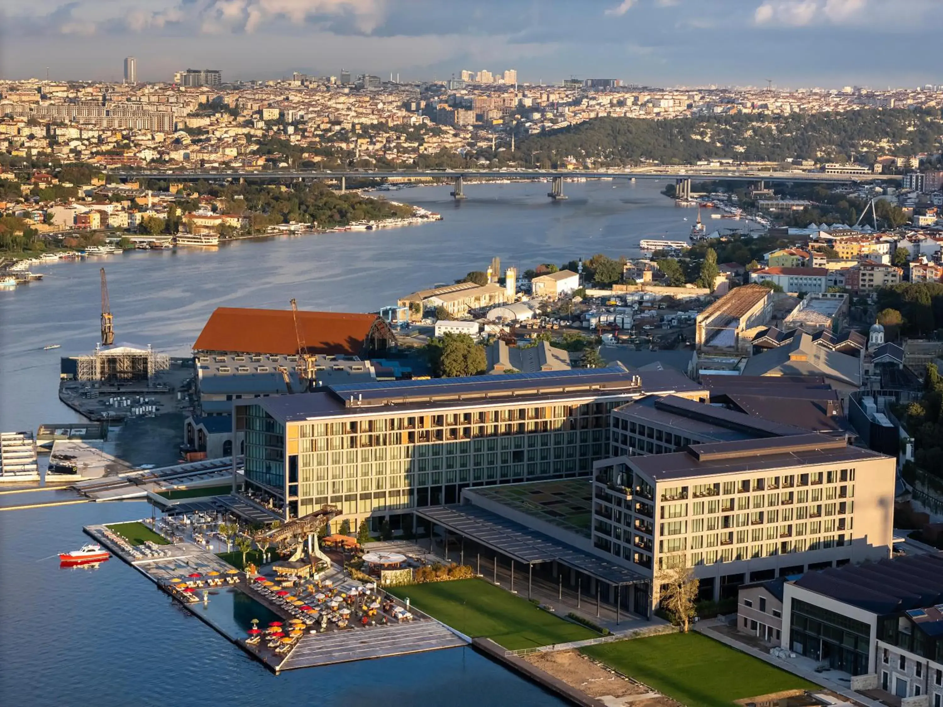 Property building in Rixos Tersane Istanbul Property building in Rixos Tersane Istanbul