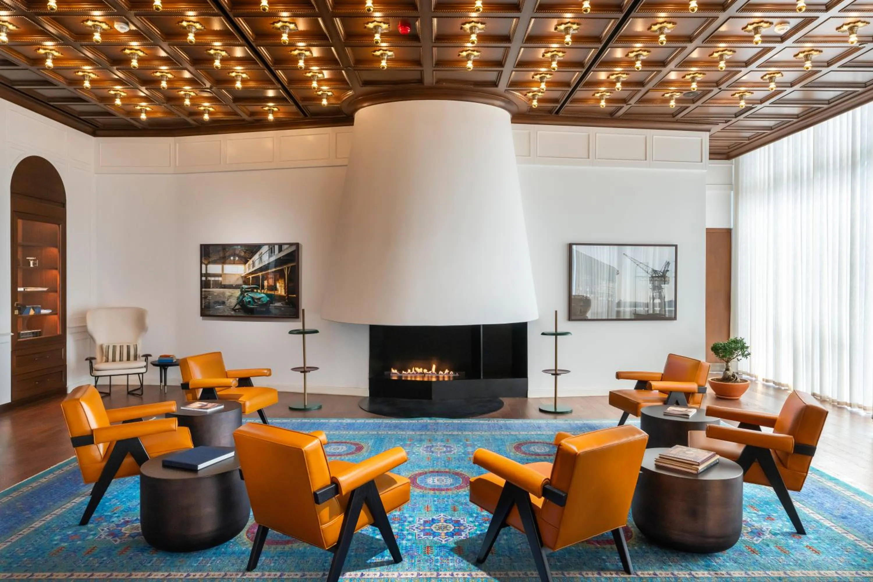 Lounge or bar in Rixos Tersane Istanbul