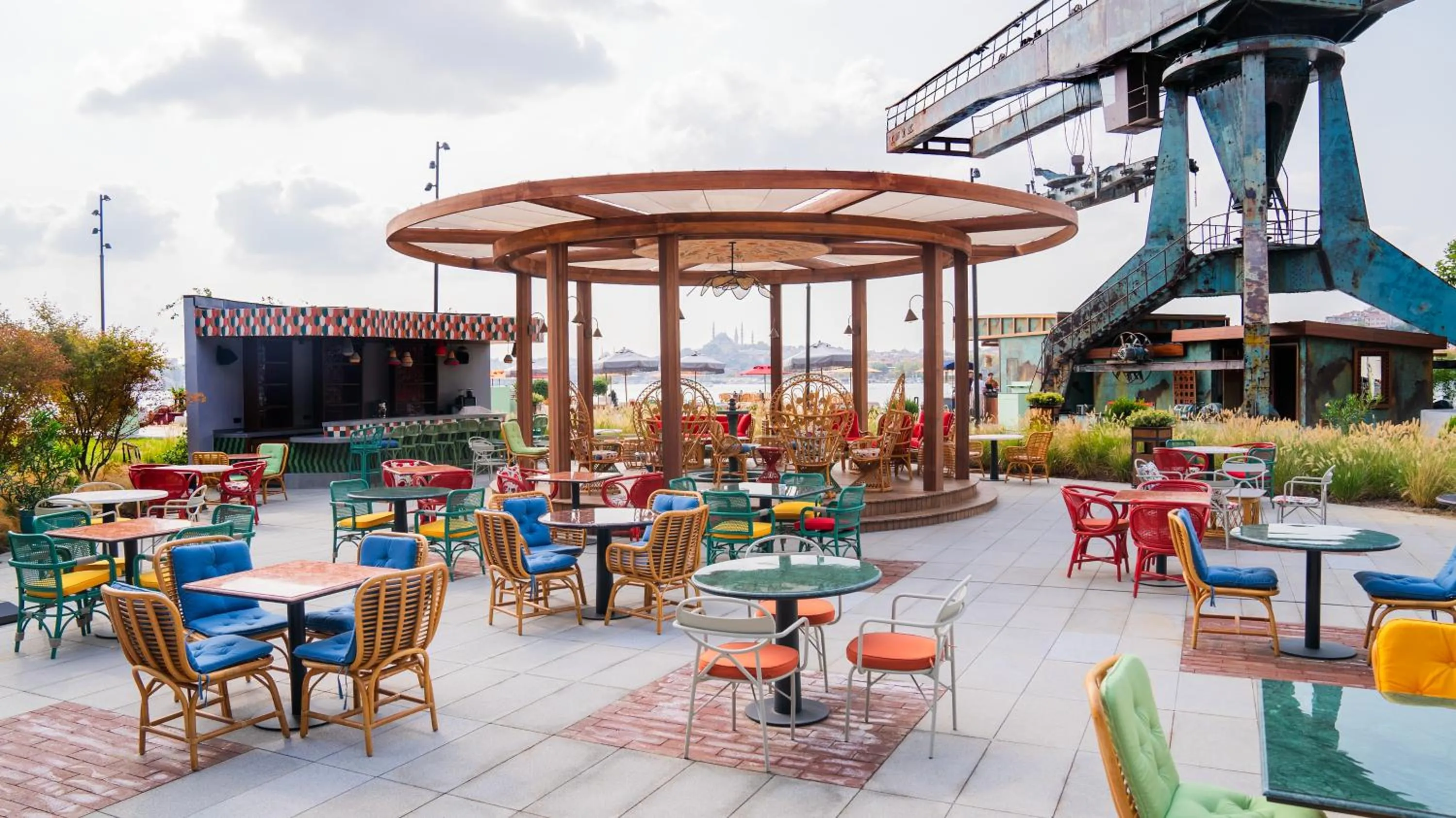 Restaurant/places to eat in Rixos Tersane Istanbul