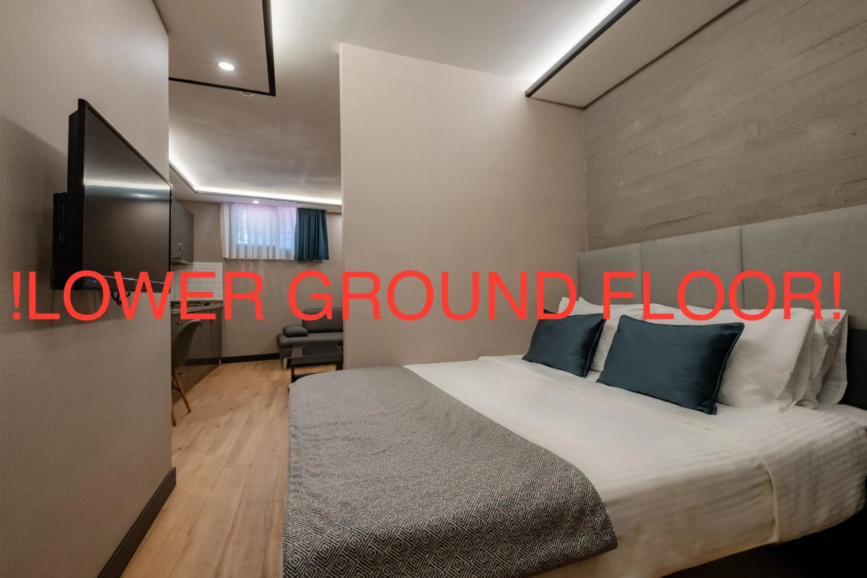 Bed in The Row Suites Taksim