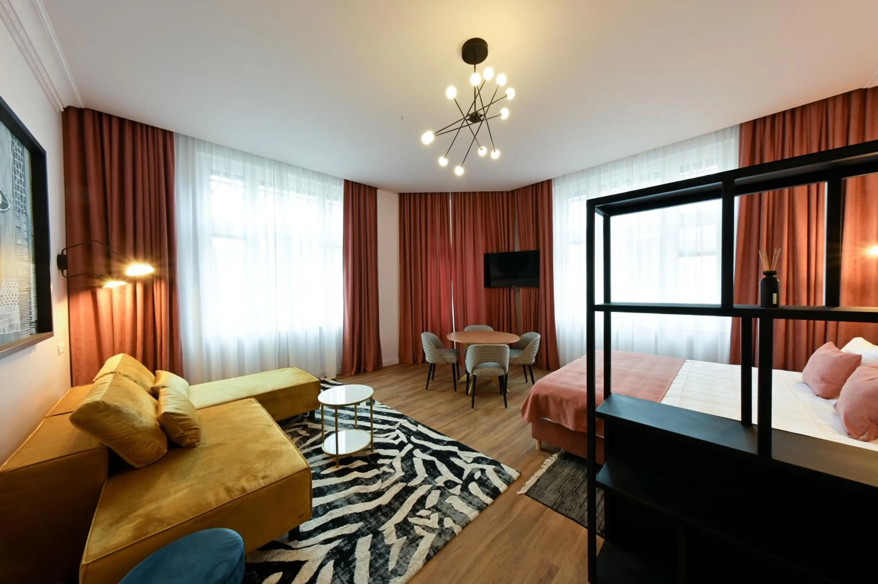 Leda Residence