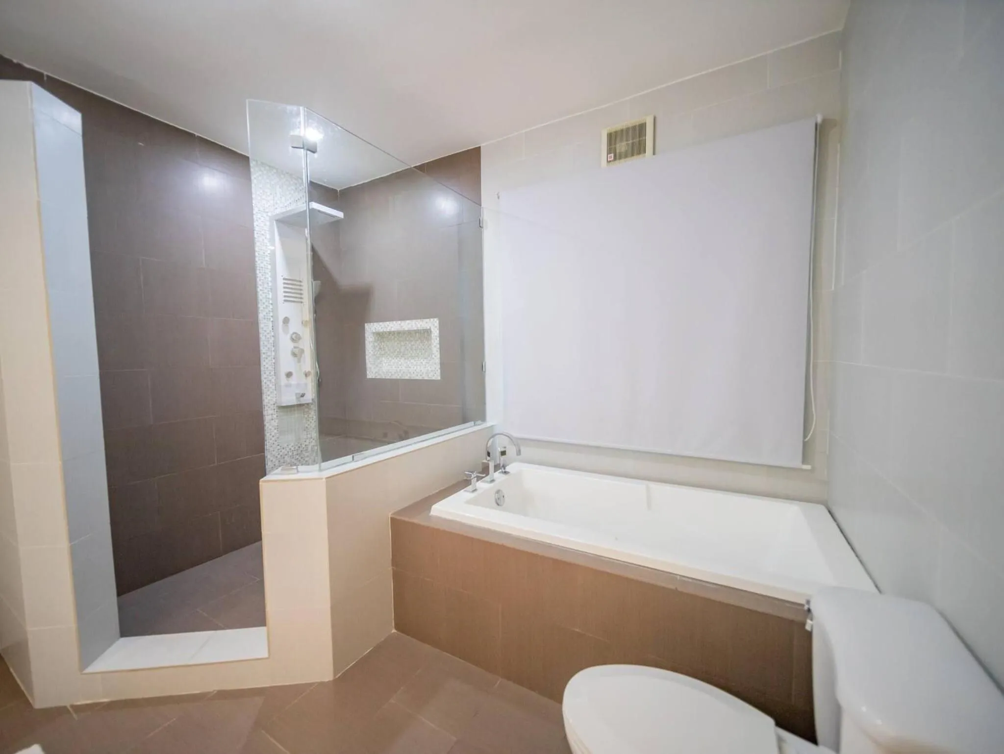4br Penthouse With Rooftop Pool In Sosua Strip
