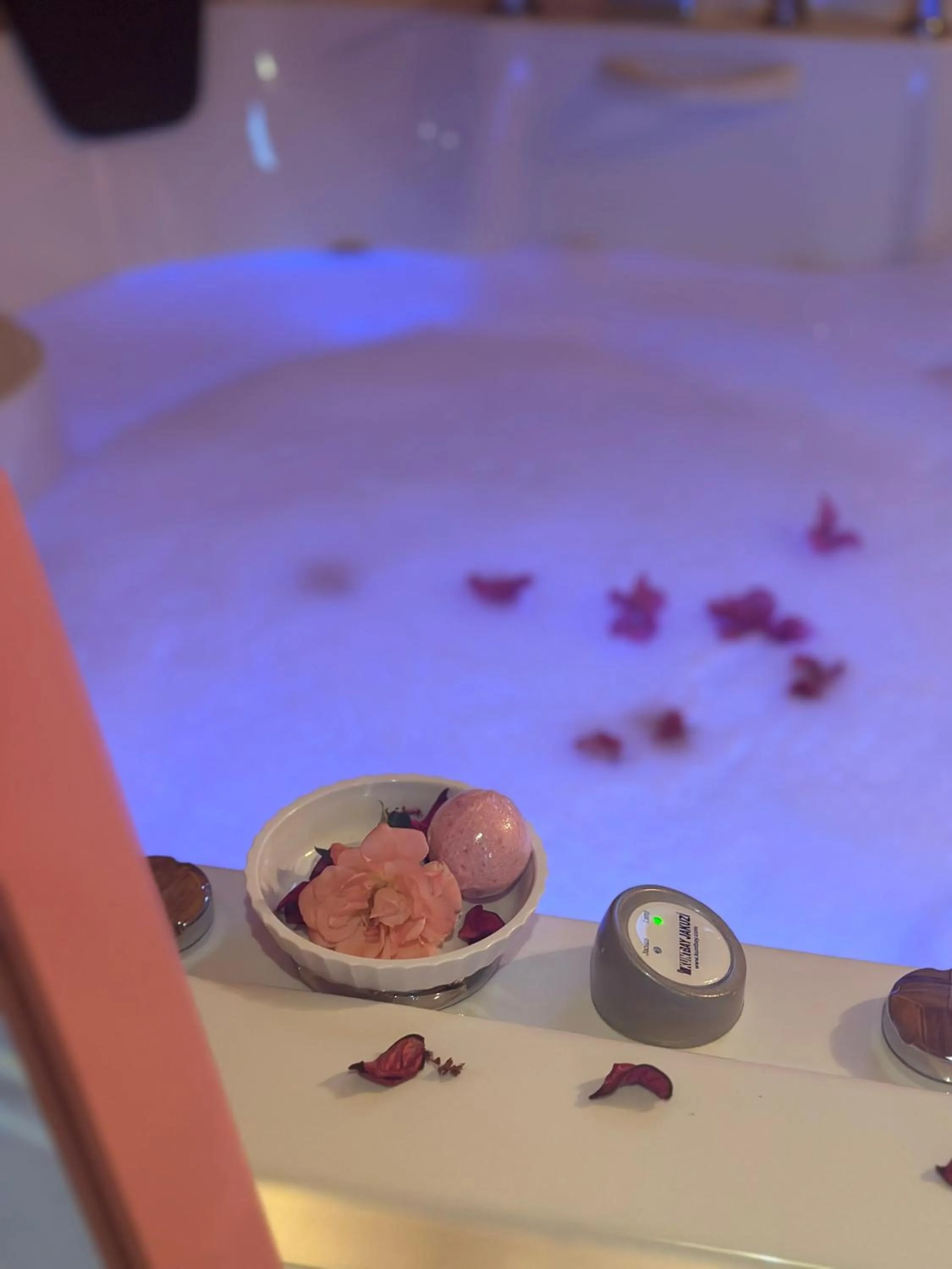 Kandybos Eco Farm Village