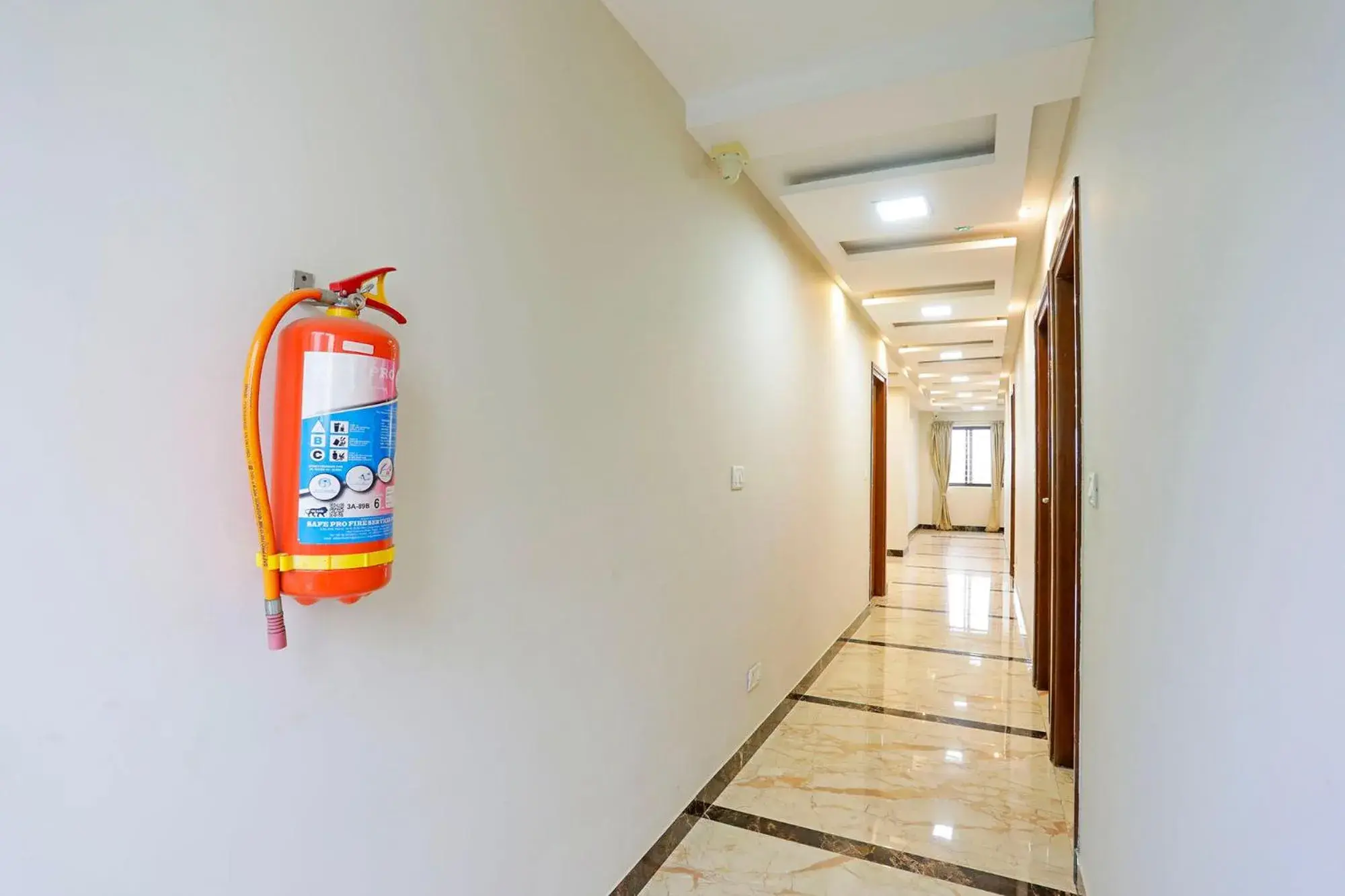 Lobby or reception in Hotel Orange Park Lobby or reception in Hotel Orange Park