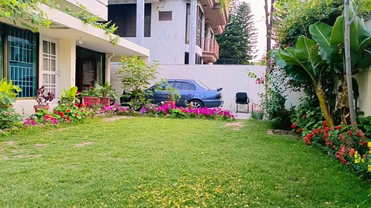 Luxury Moon Guest House