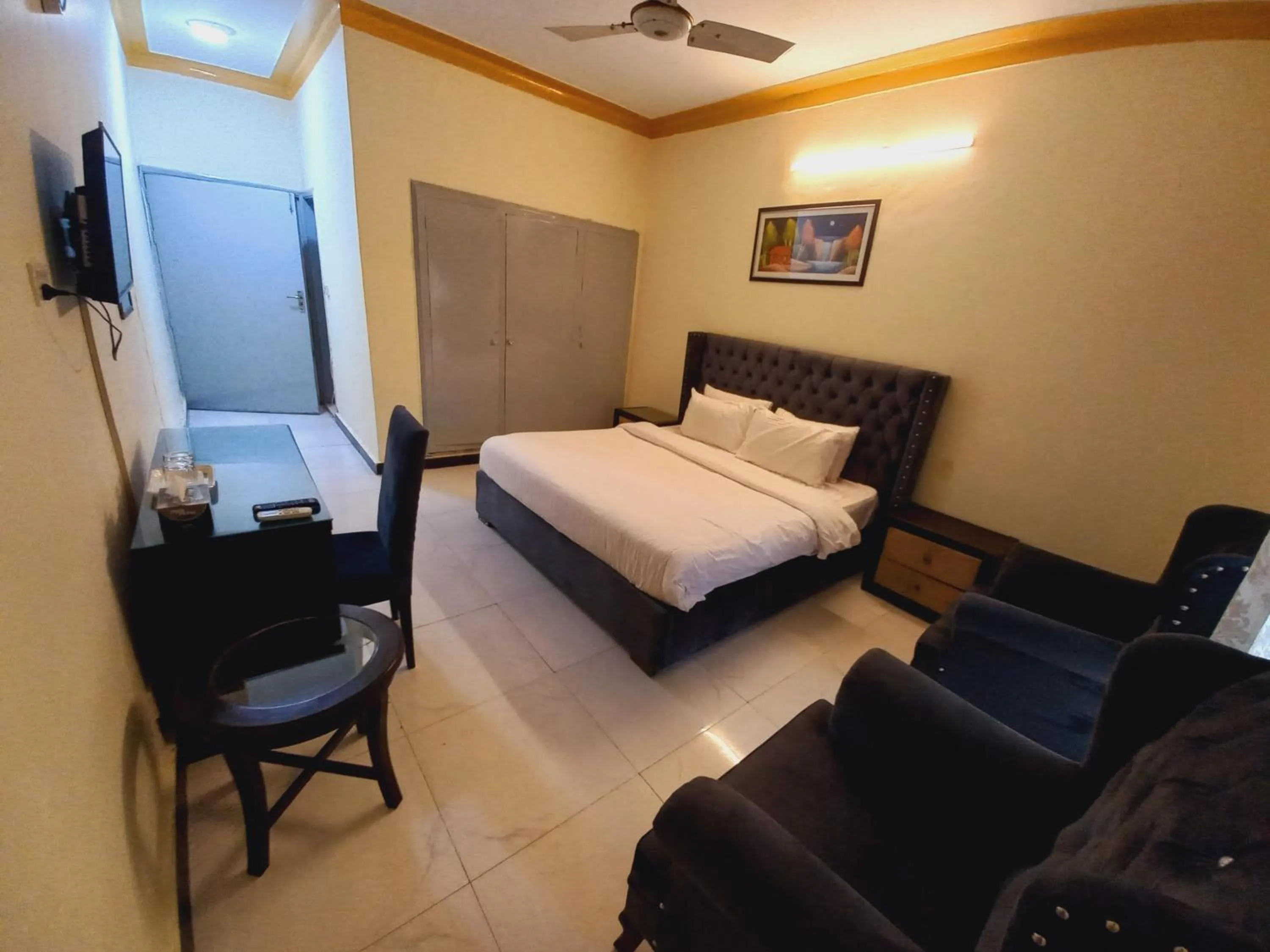 Bed in Luxury Moon Guest House