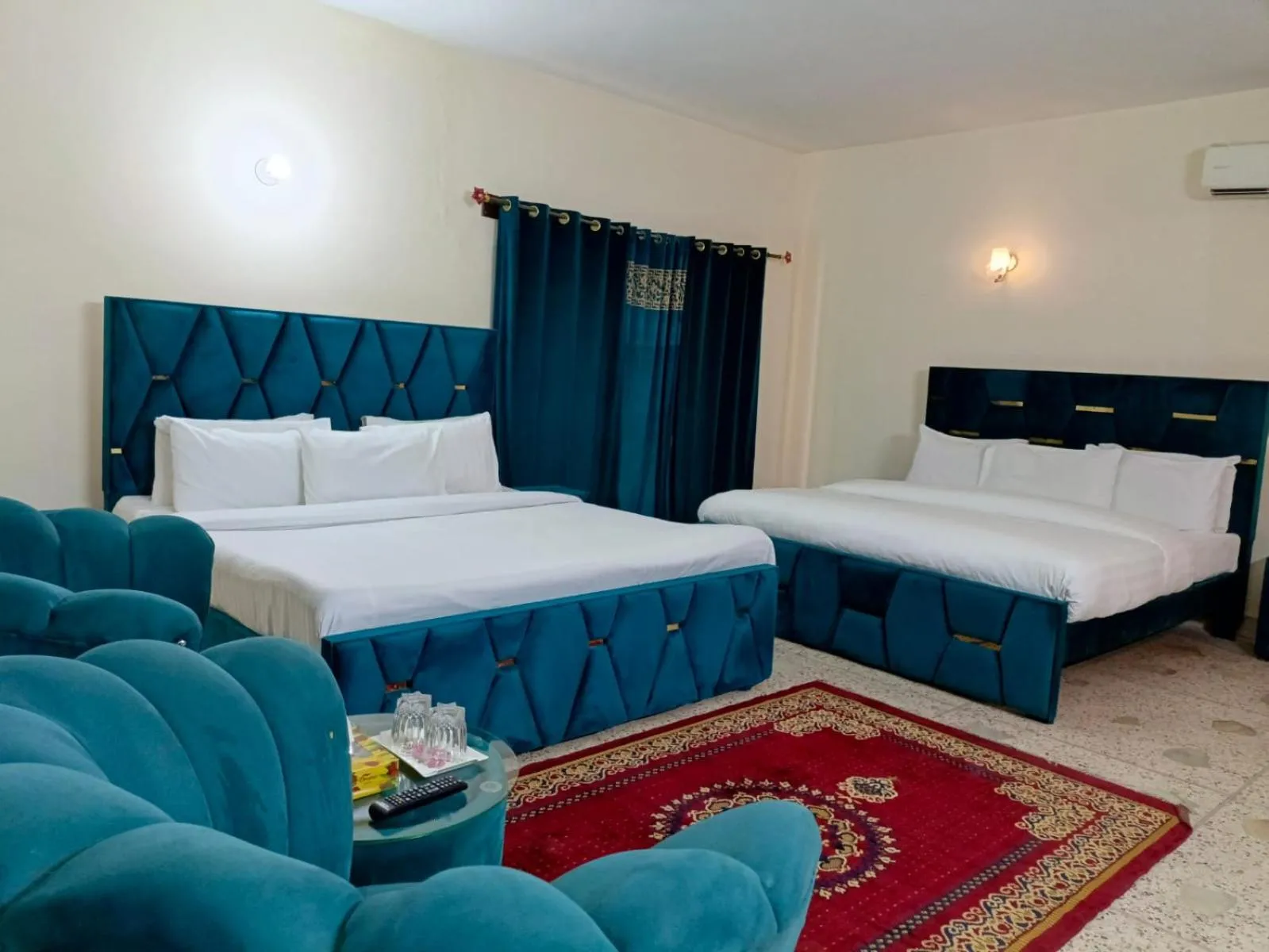 Bathroom, Bed in Luxury Moon Guest House