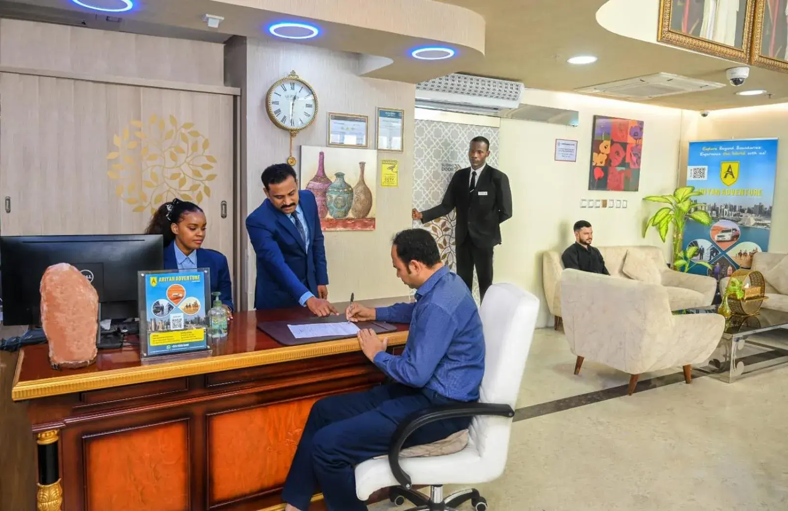 Lobby or reception in GREEN GARDEN HOTEL Lobby or reception in GREEN GARDEN HOTEL