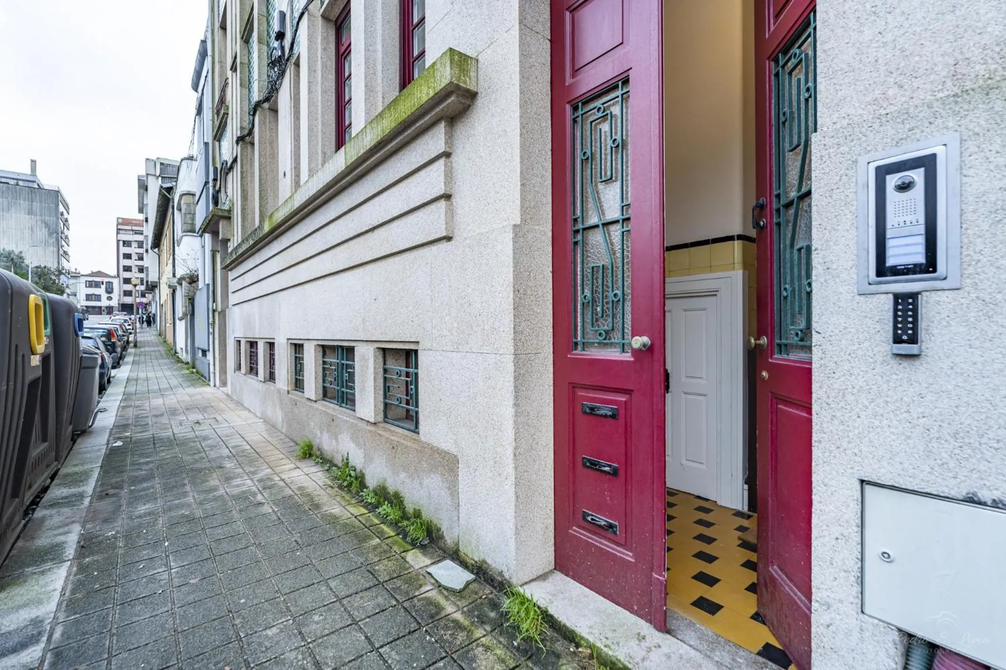 Property building in Nomad's Family - 3BDR Charming Hideouts Porto