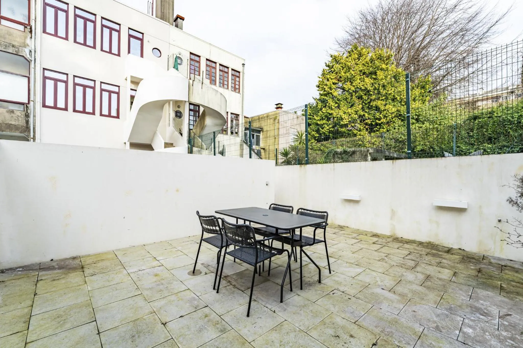 Patio in Nomad's Family - 3BDR Charming Hideouts Porto