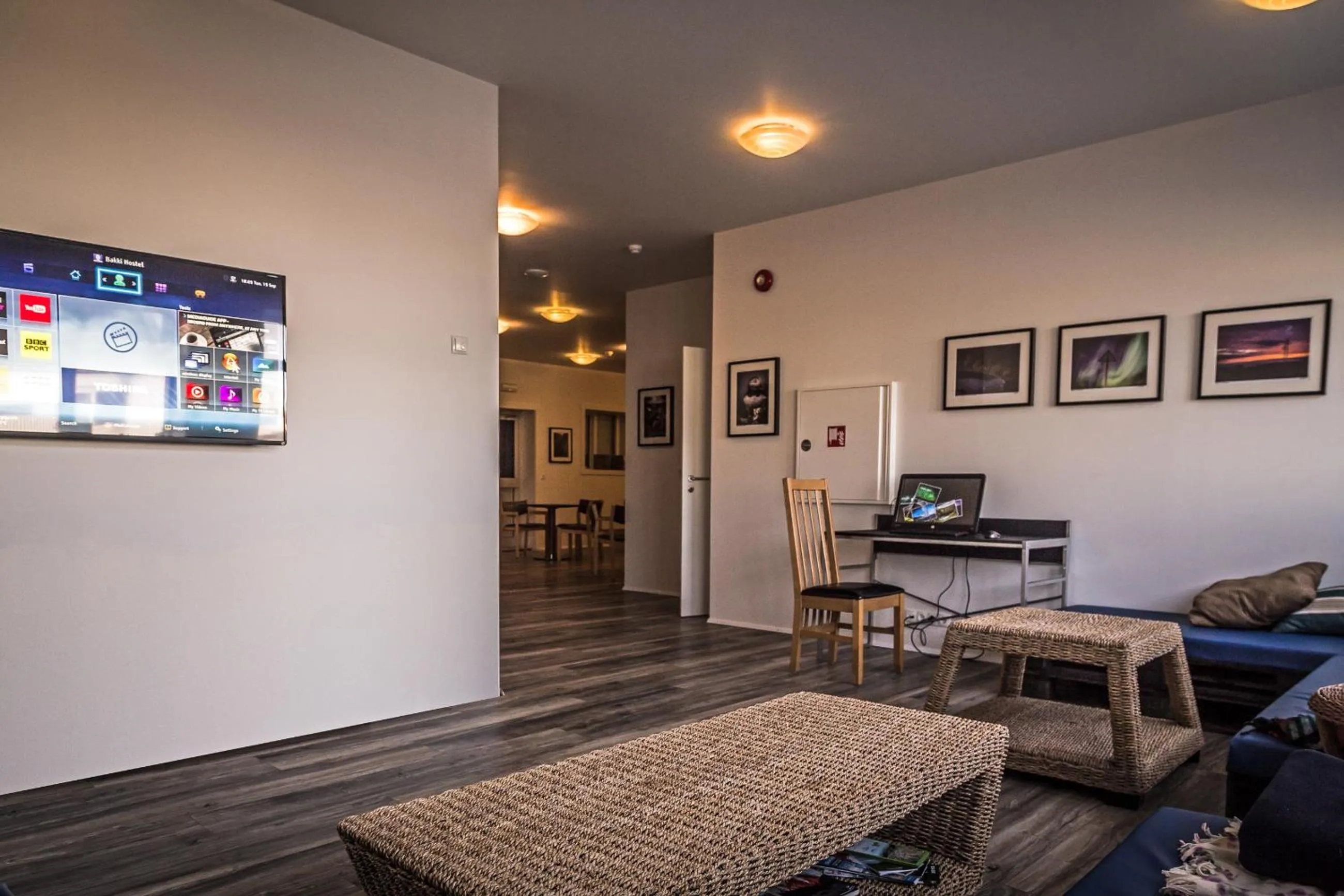 Communal lounge/ TV room in Bakki Apartments & Hostel