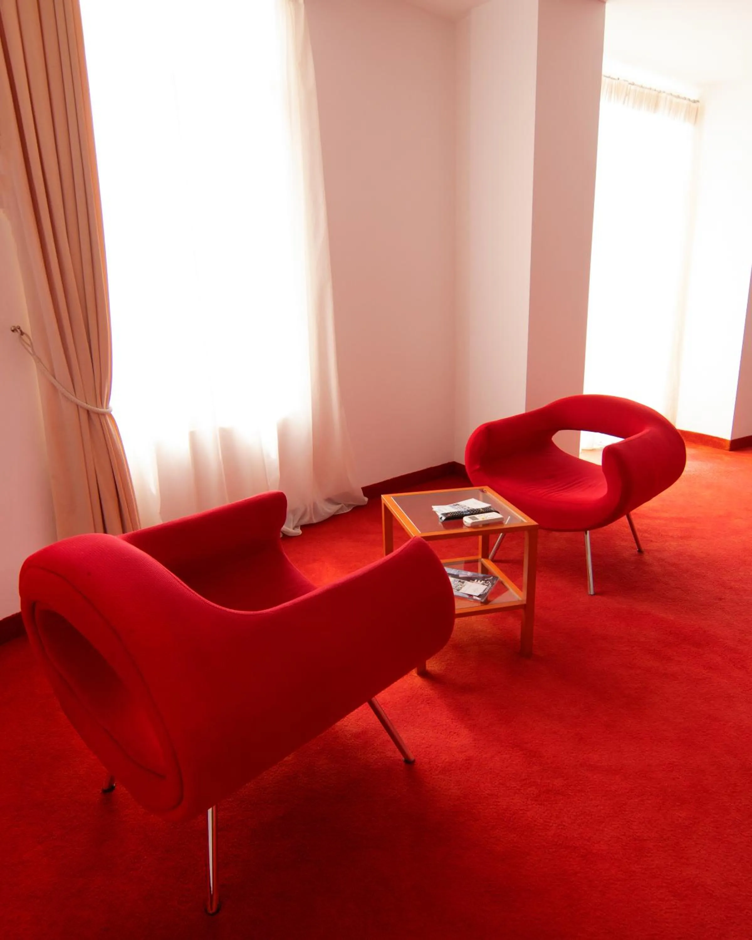 Seating area in Chateau Linza Resort