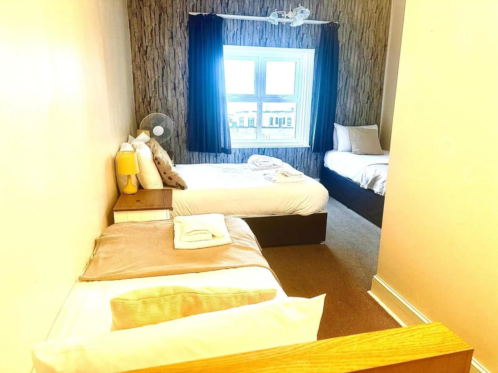 Bed in The Wash & Tope