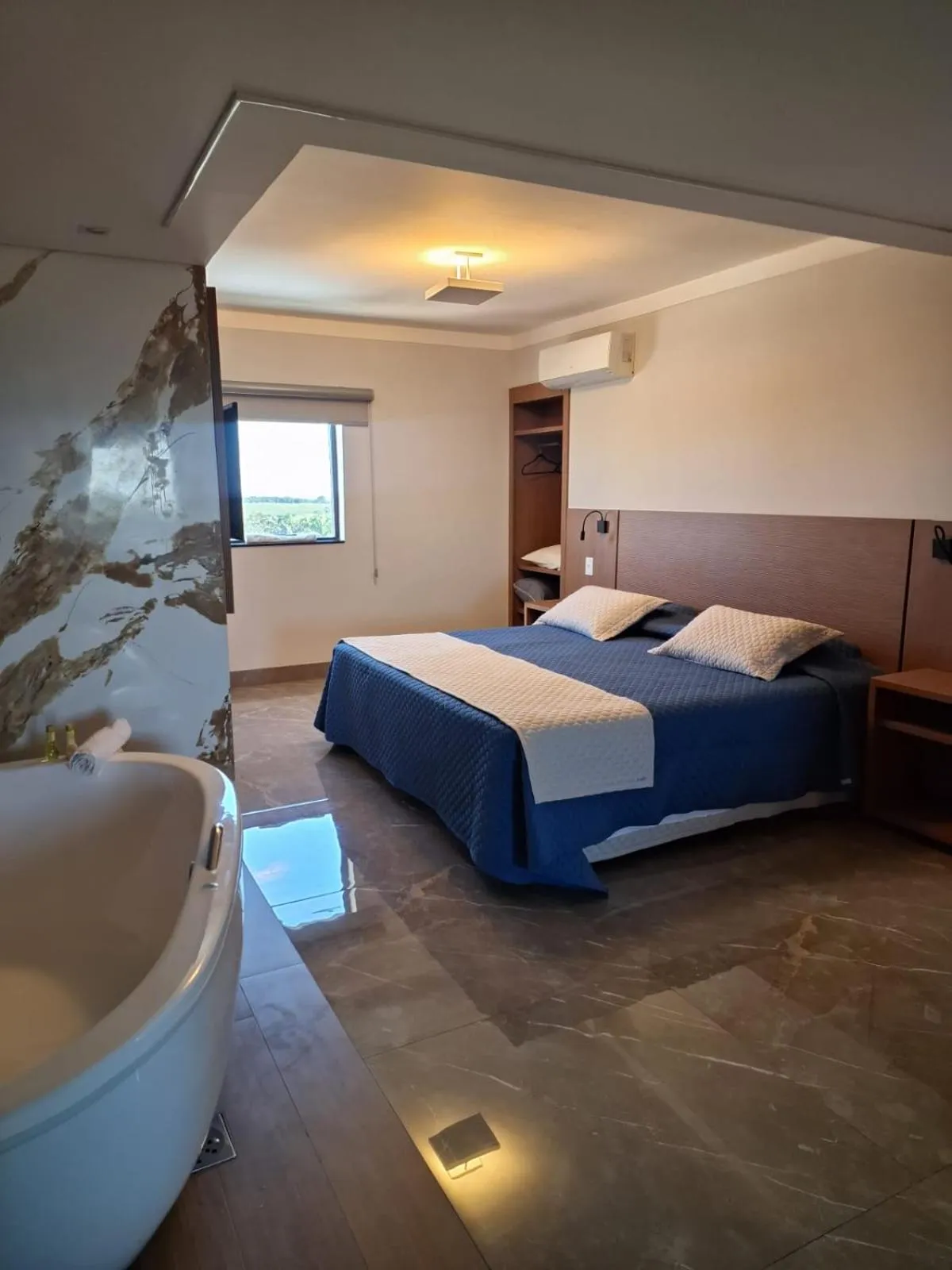 Standard Suite in Optimum Plaza Hotel