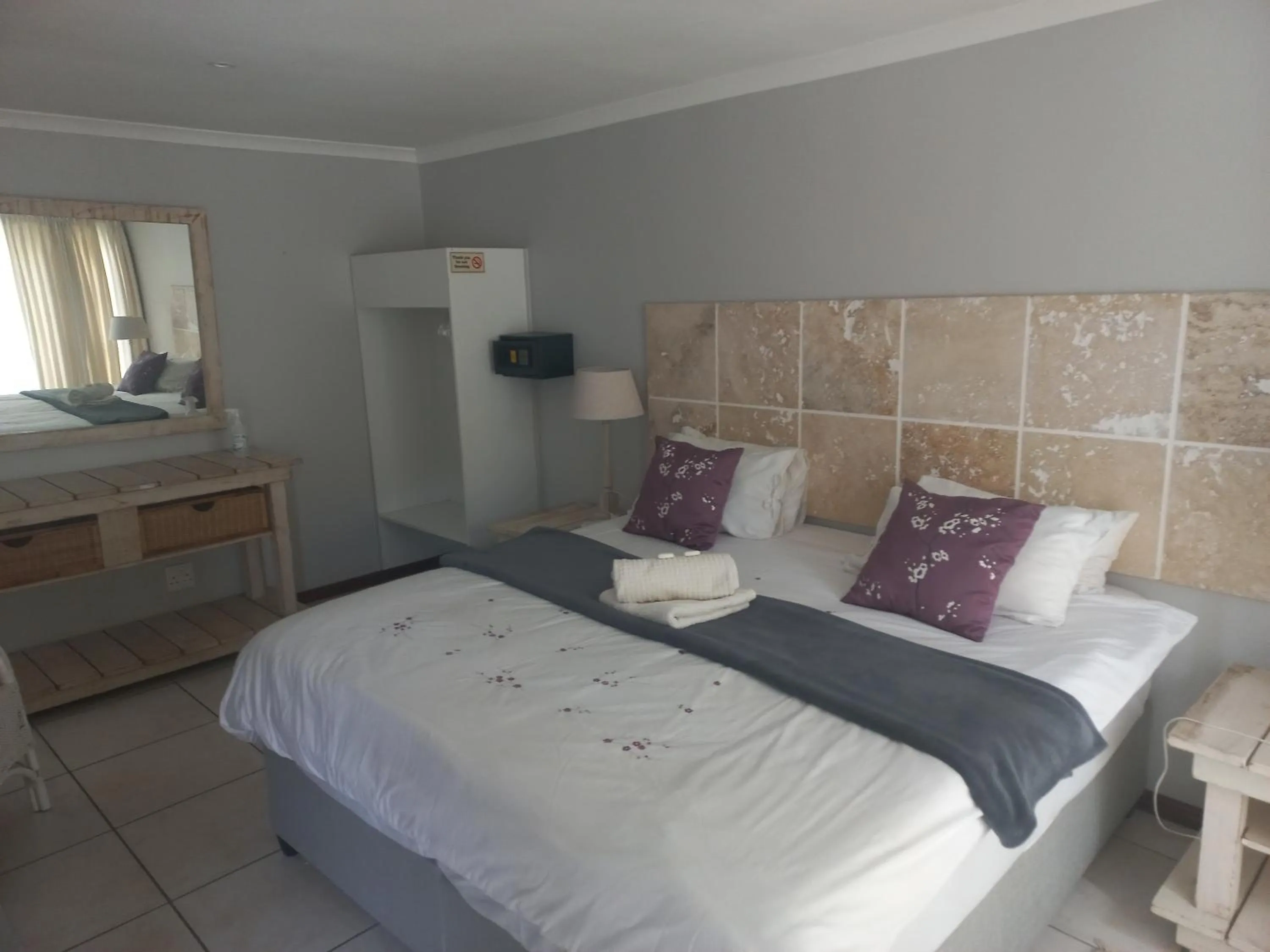 Bed in Crystal Villa Guesthouse