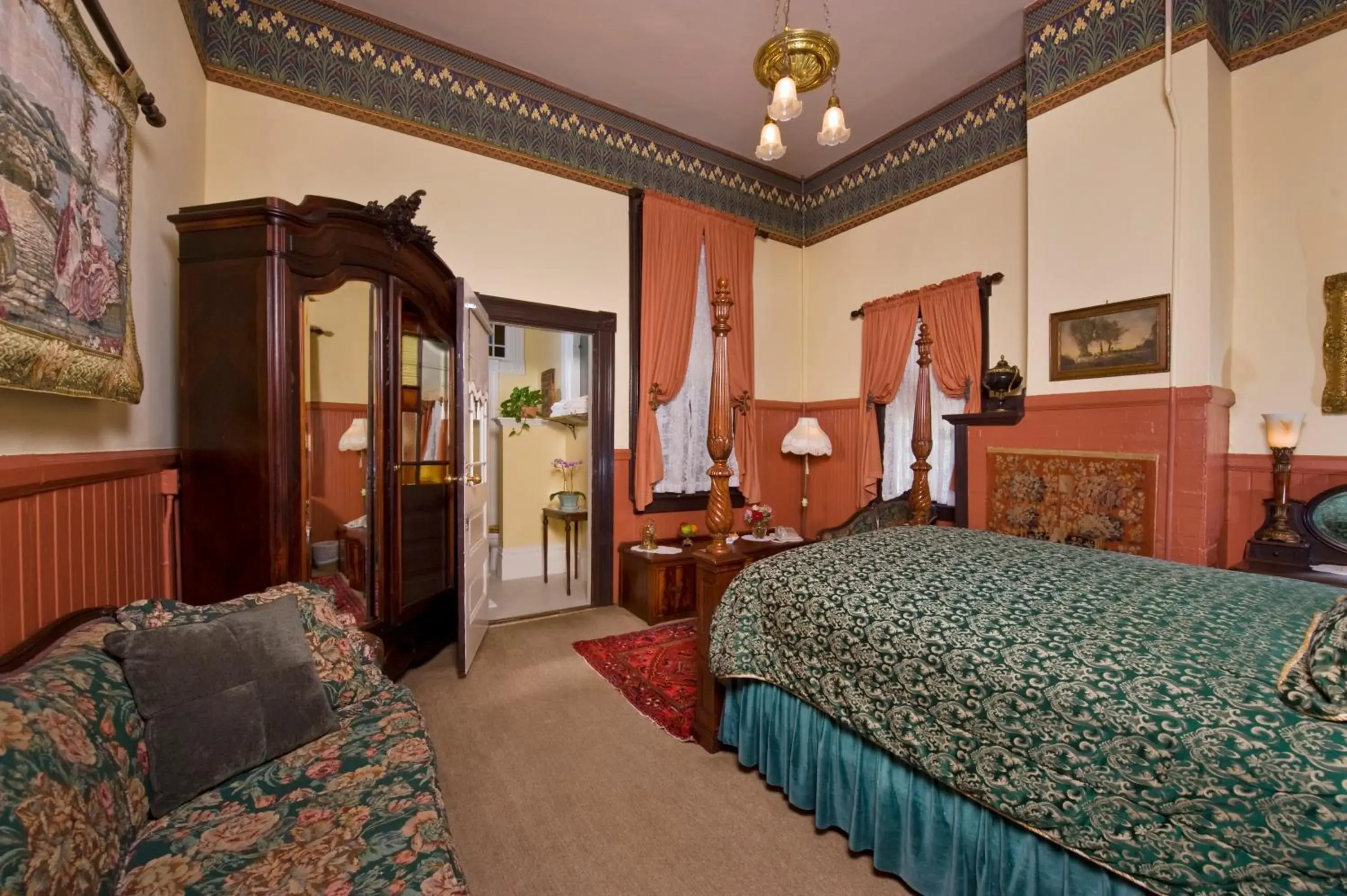 Photo of the whole room, Bed in Inn San Francisco Photo of the whole room, Bed in Inn San Francisco