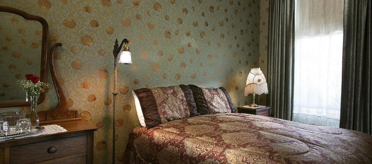 Bed in Inn San Francisco