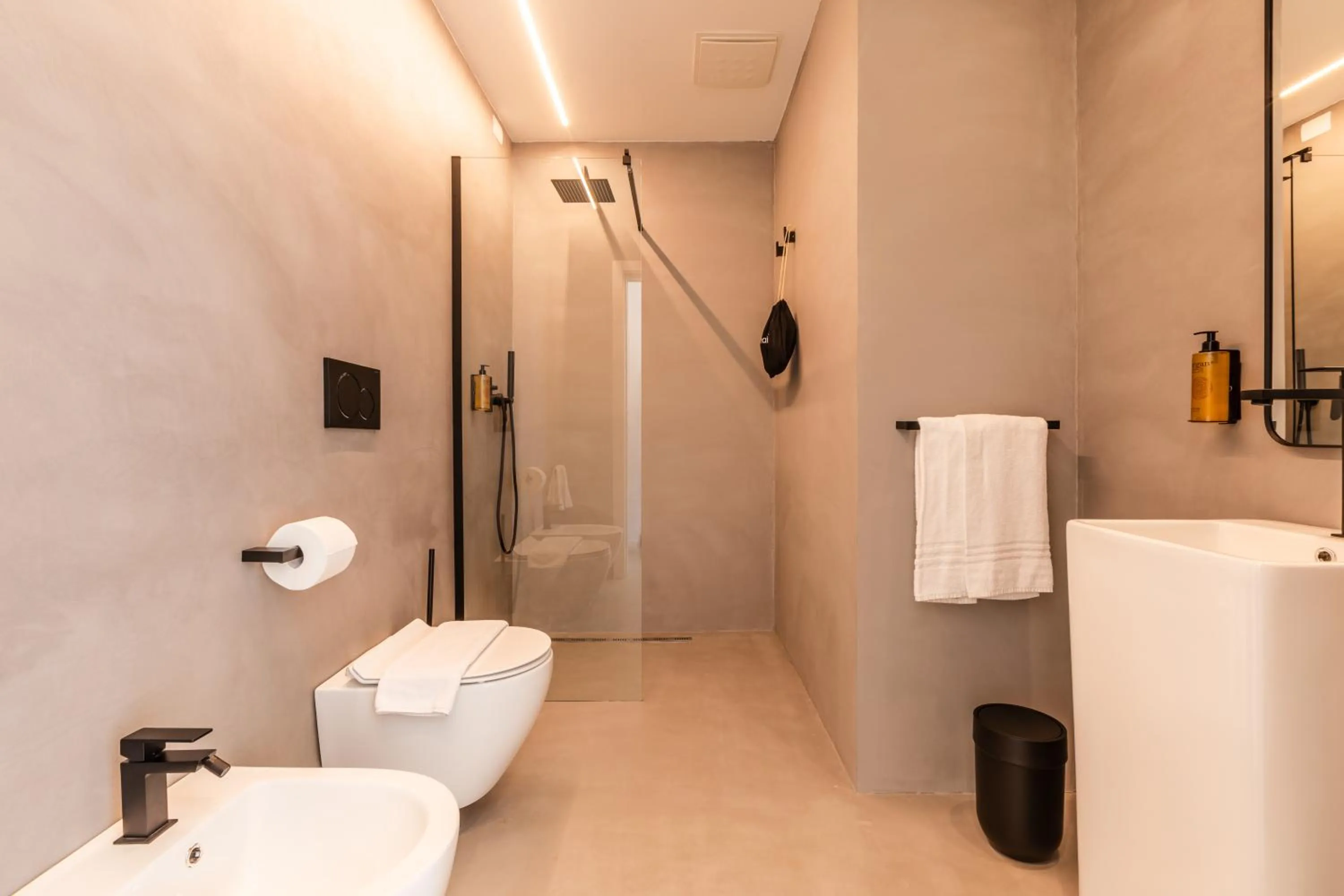 Bathroom in Veneto Suite Roma