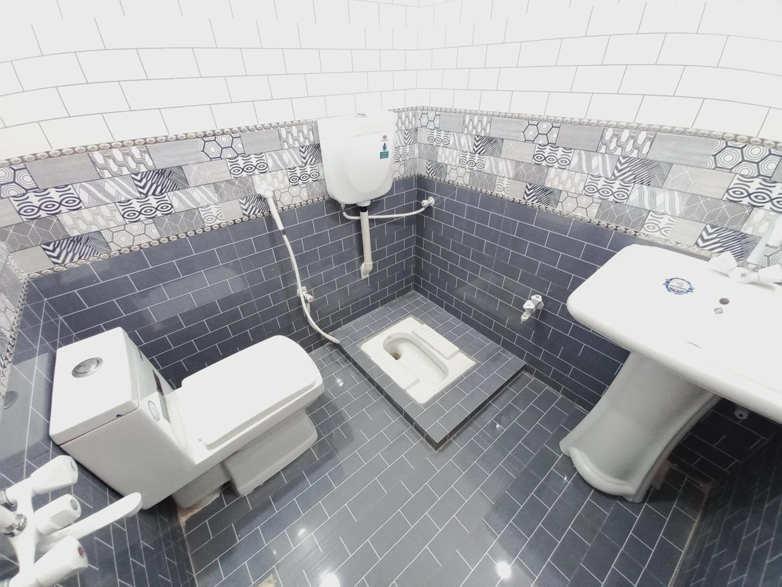 Rose Palace Guest House