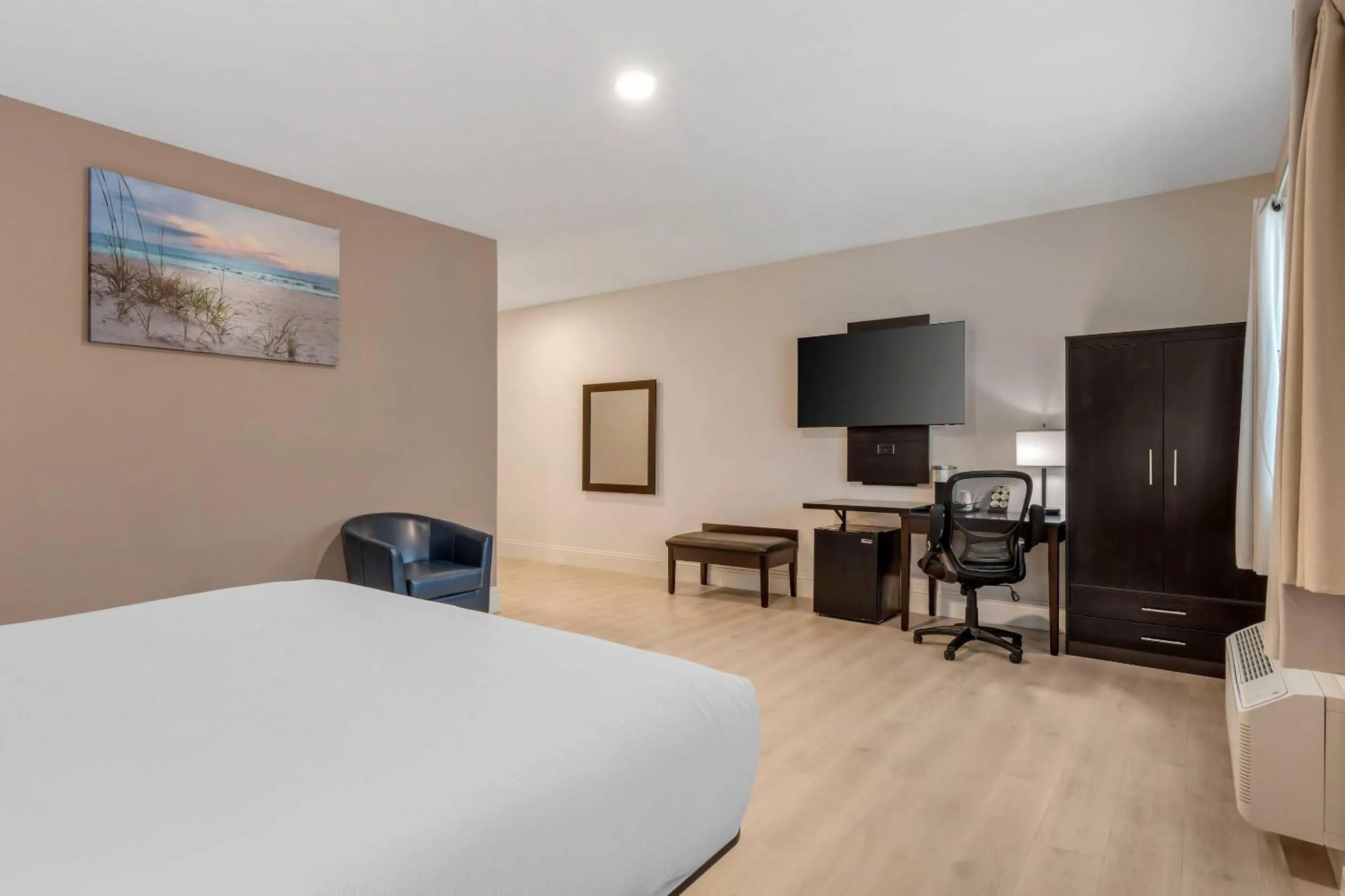 Bedroom, Bed in Grant Street Inn, an Ascend Collection Hotel