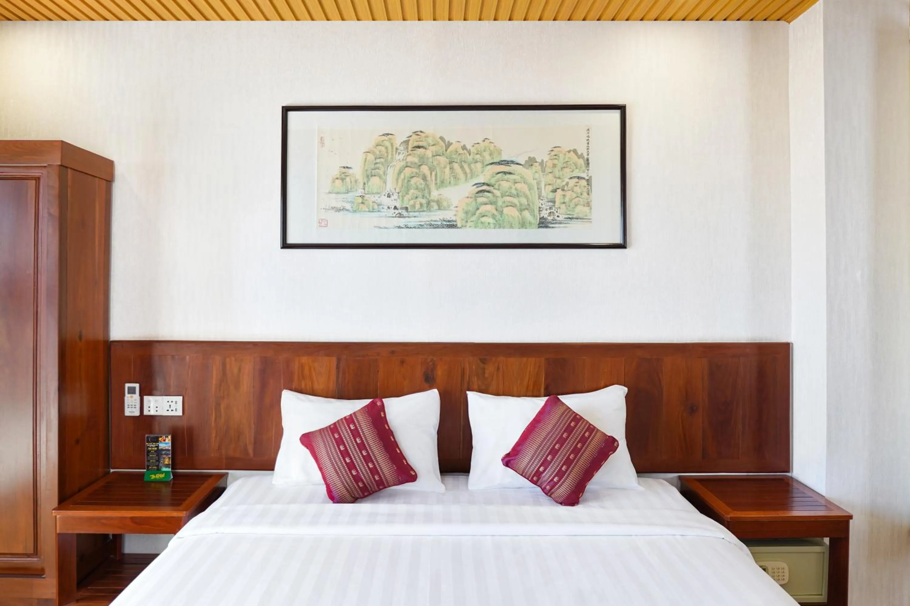 Bed in Phuminh Hotel Riverside