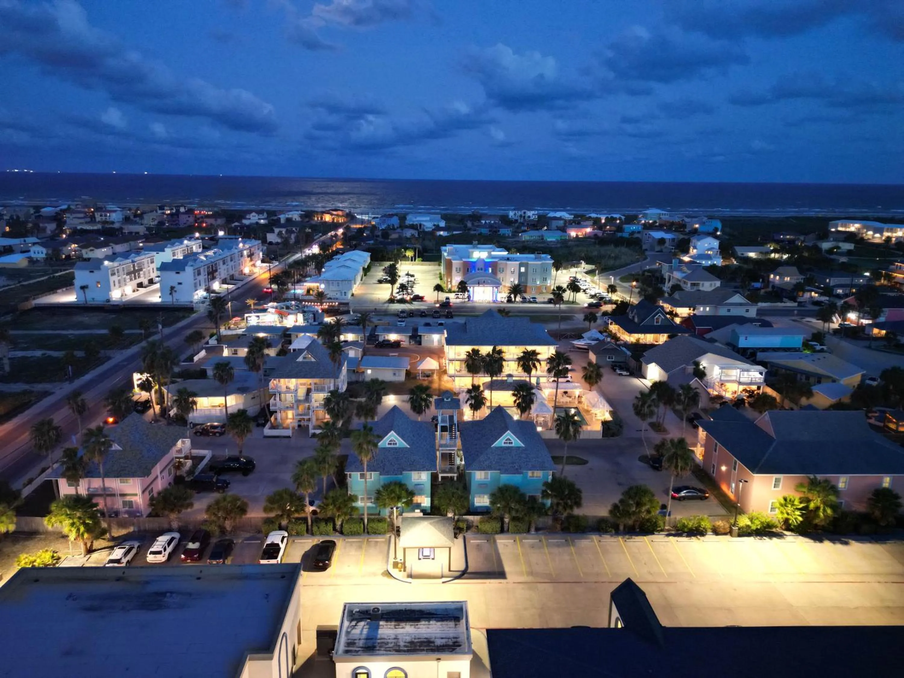 Night in Seashell Village Resort near the beach with kitchens