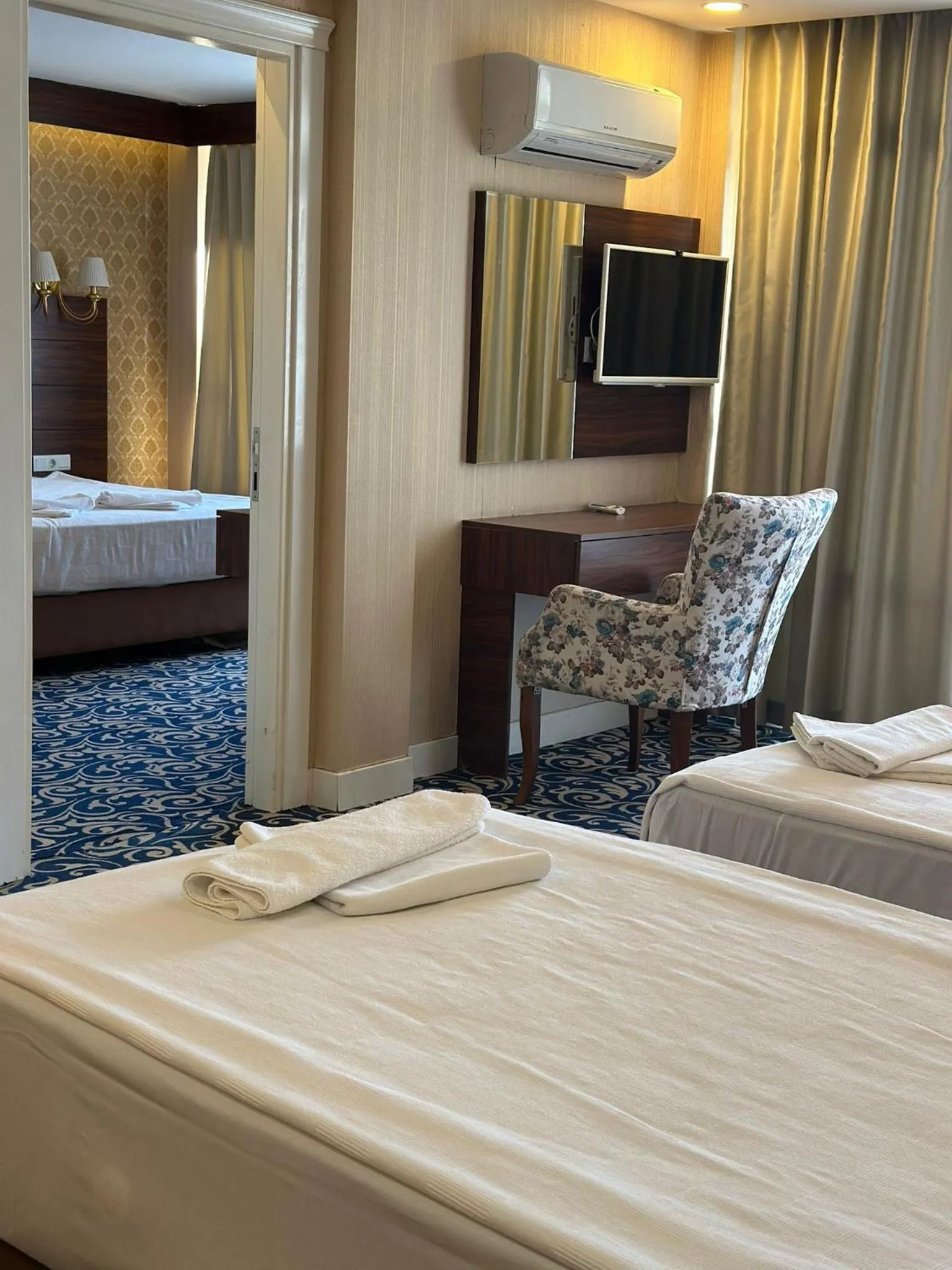 Bed in Bilgehan Hotel