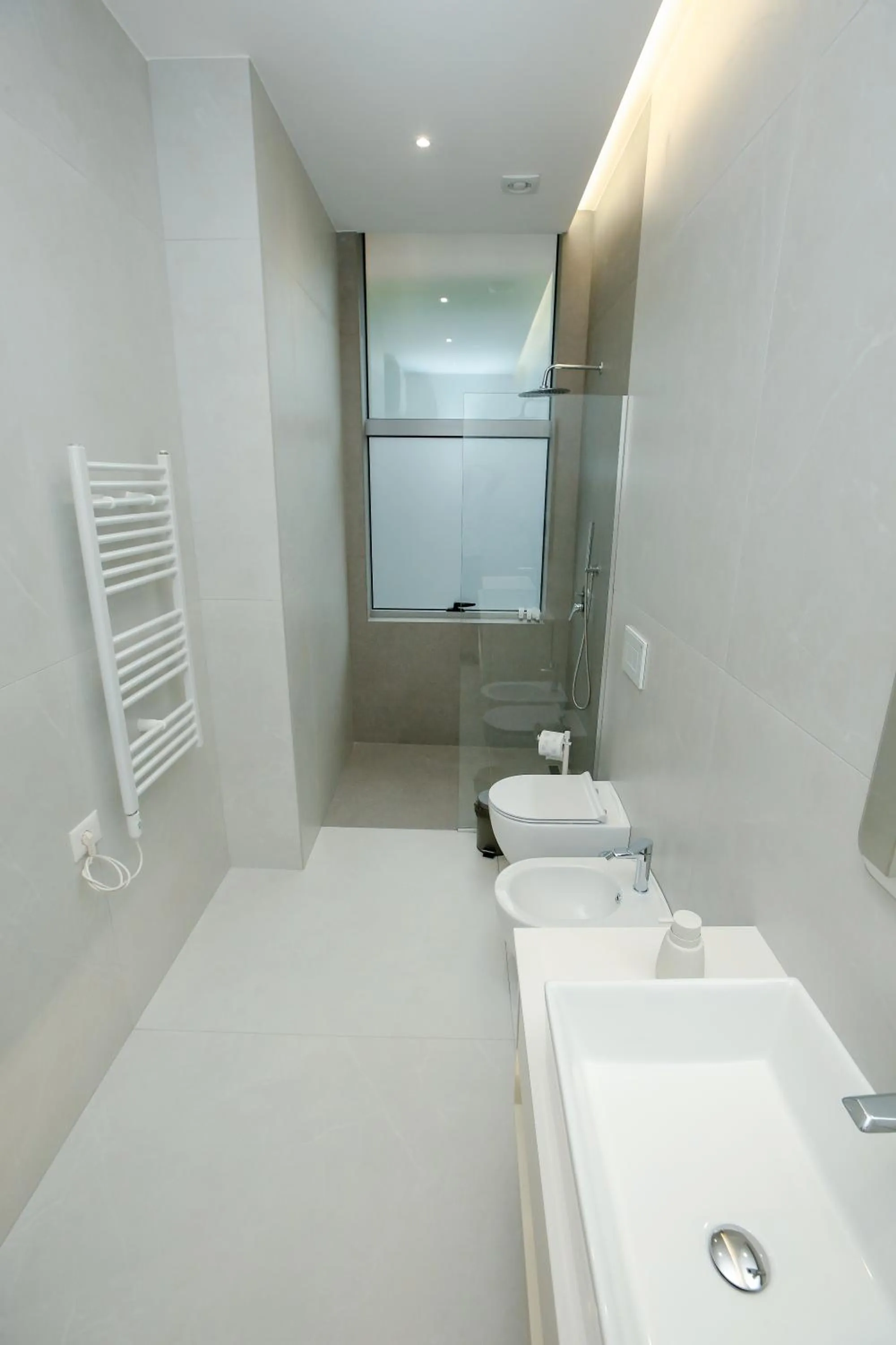Shower in NÓS Luxury Rooms Shkoder
