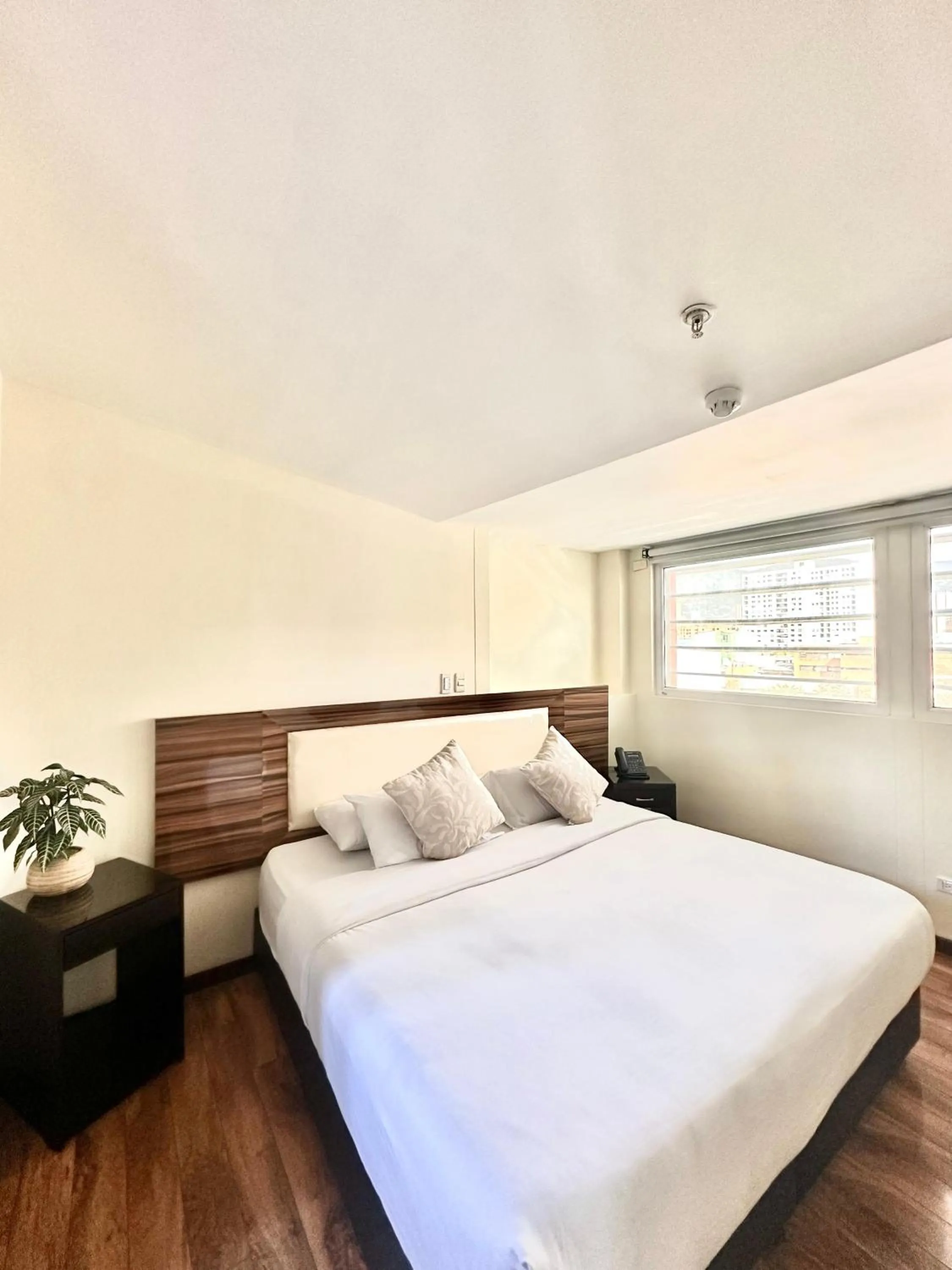 Bed in HOTEL SHERIDAN BOGOTA