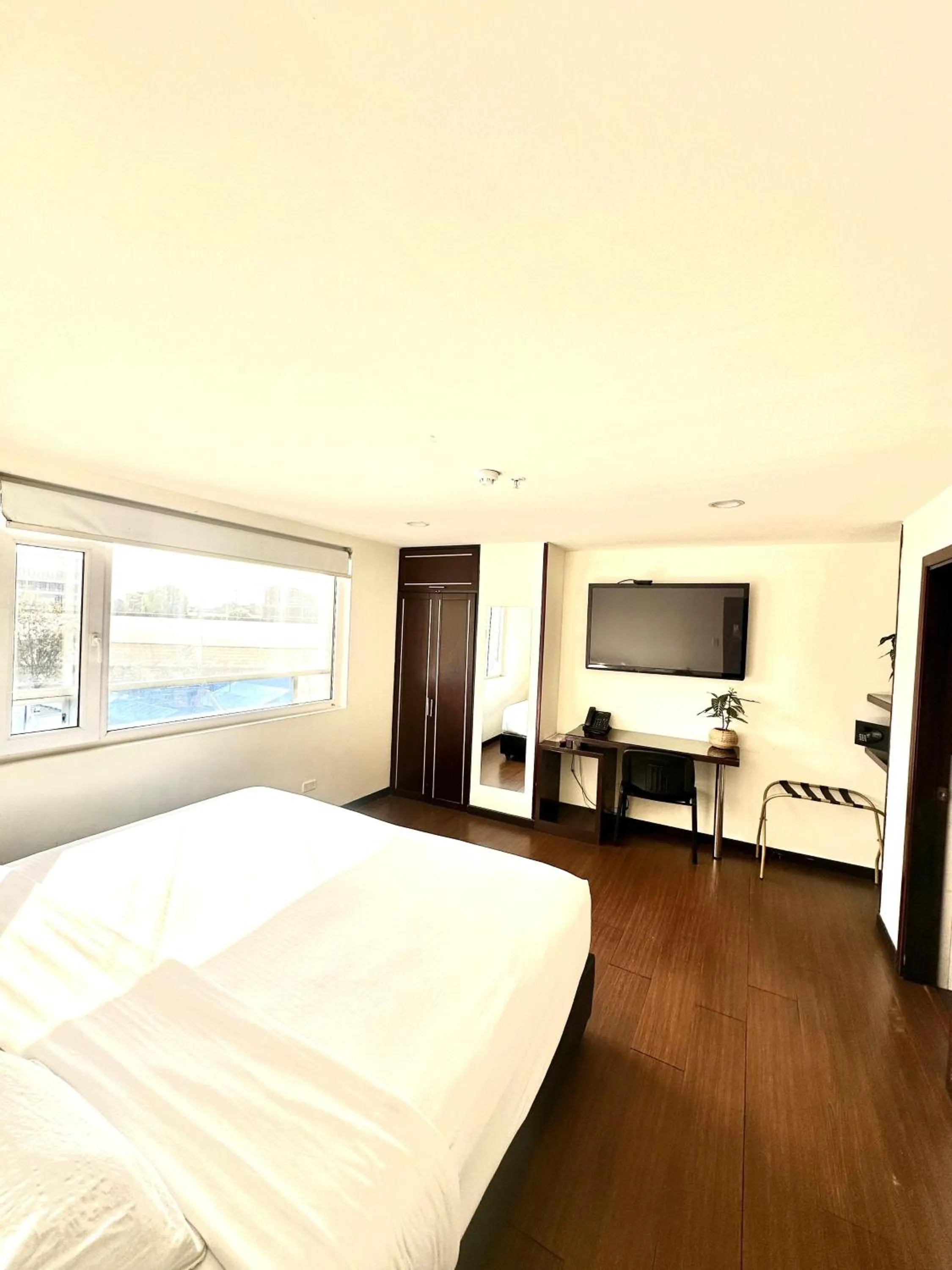 Bed in HOTEL SHERIDAN BOGOTA