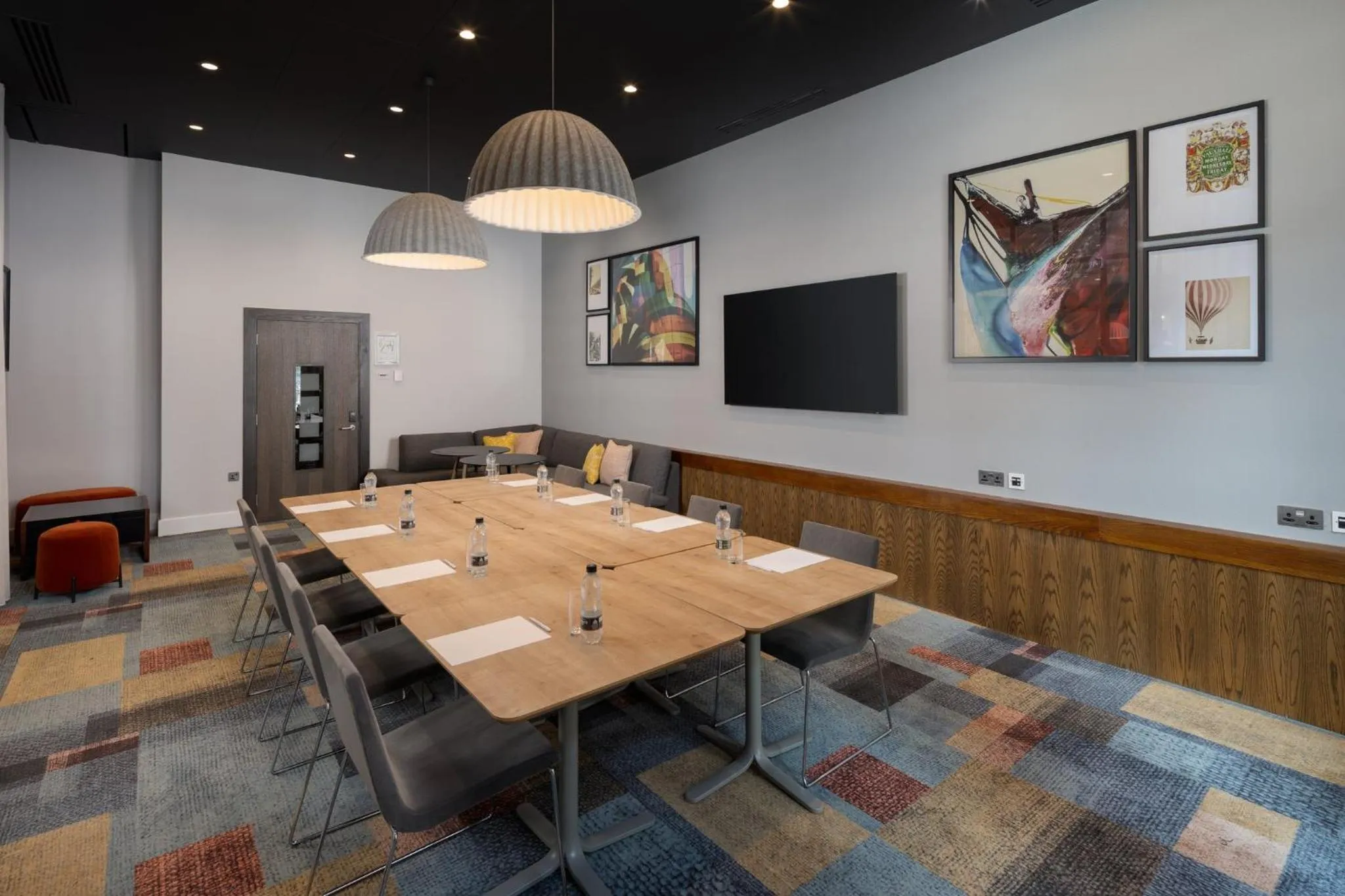 Meeting/conference room in Staybridge Suites London-Vauxhall by IHG