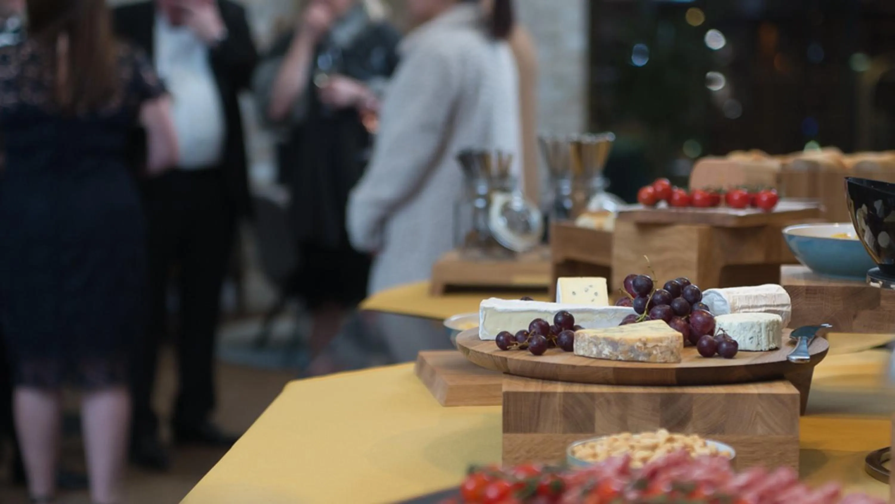 Restaurant/places to eat in Staybridge Suites London-Vauxhall by IHG