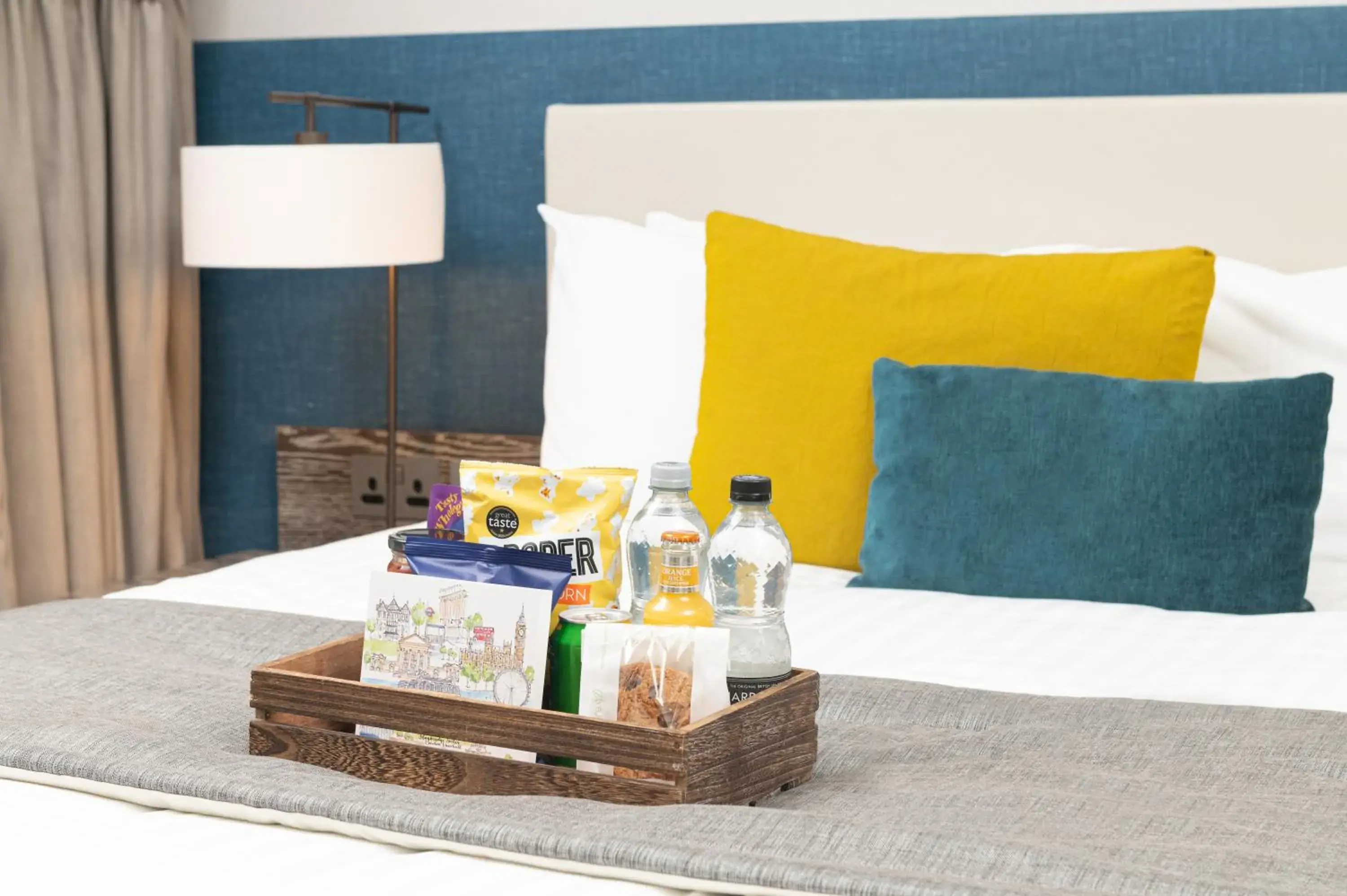 Bedroom, Bed in Staybridge Suites London-Vauxhall by IHG Bedroom, Bed in Staybridge Suites London-Vauxhall by IHG