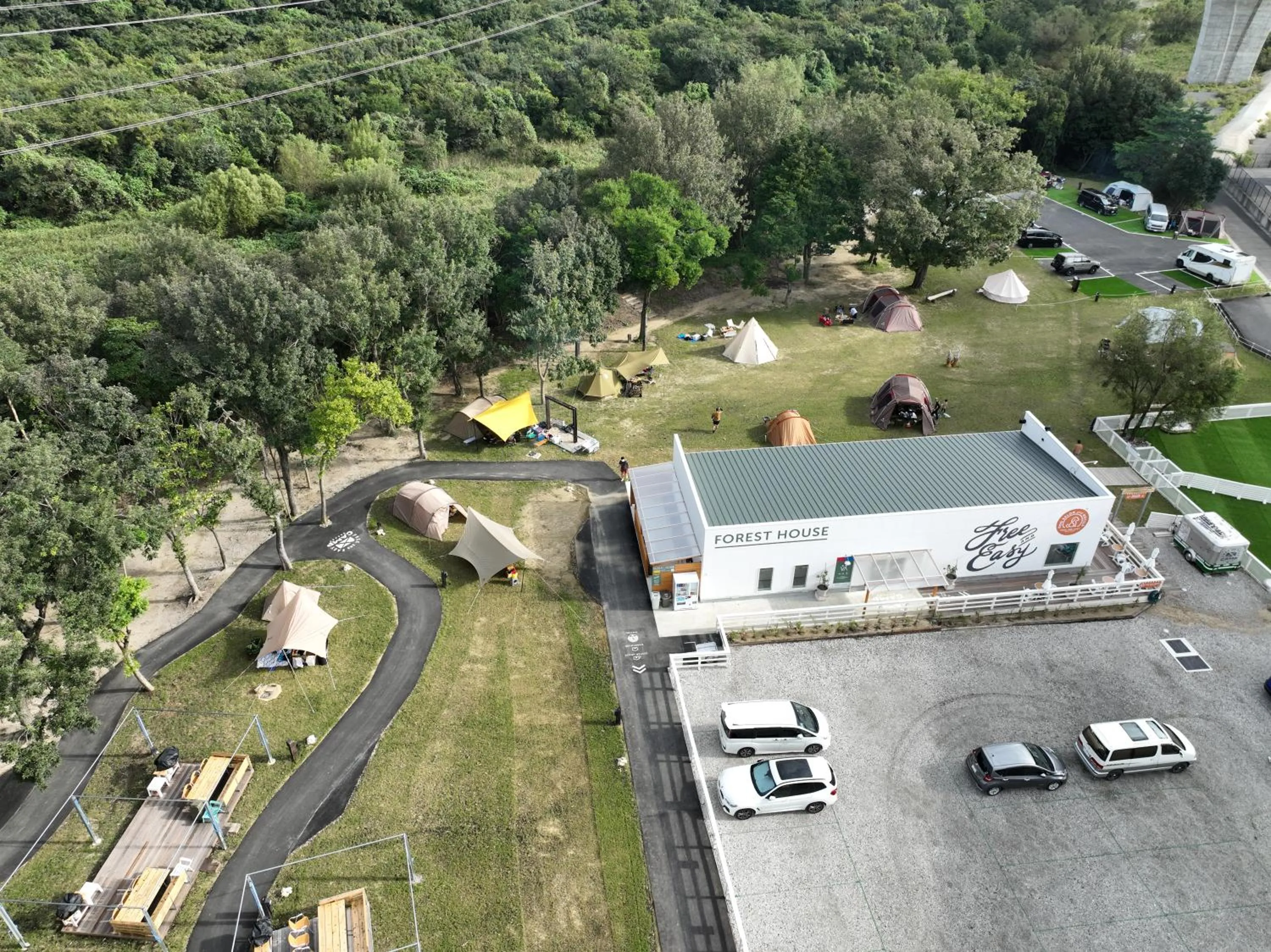 Bird's eye view in glampark FREE AND EASY CAMP RESORT　三重県