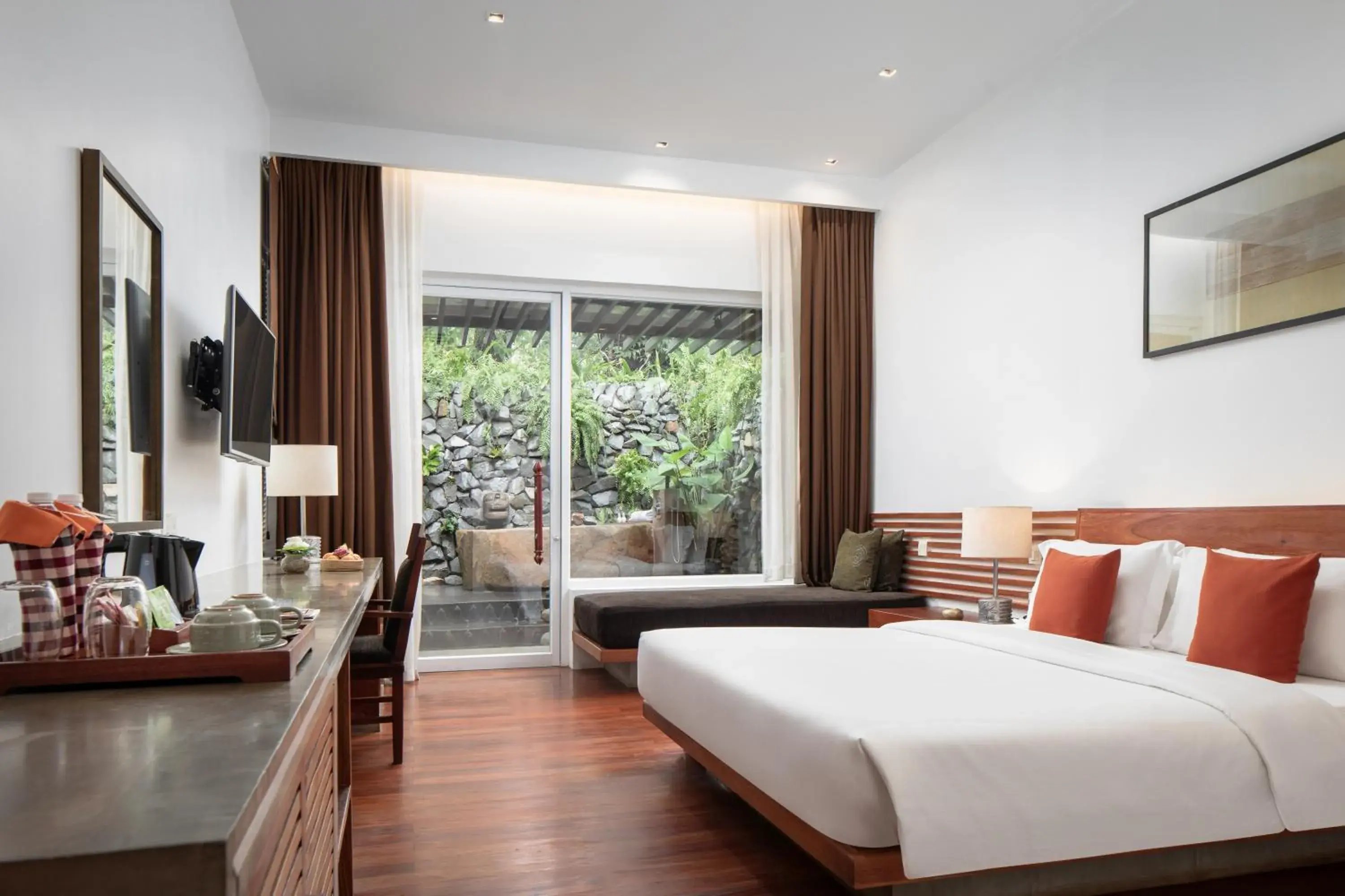 Guests, Bed in Lynnaya Urban River Resort Guests, Bed in Lynnaya Urban River Resort