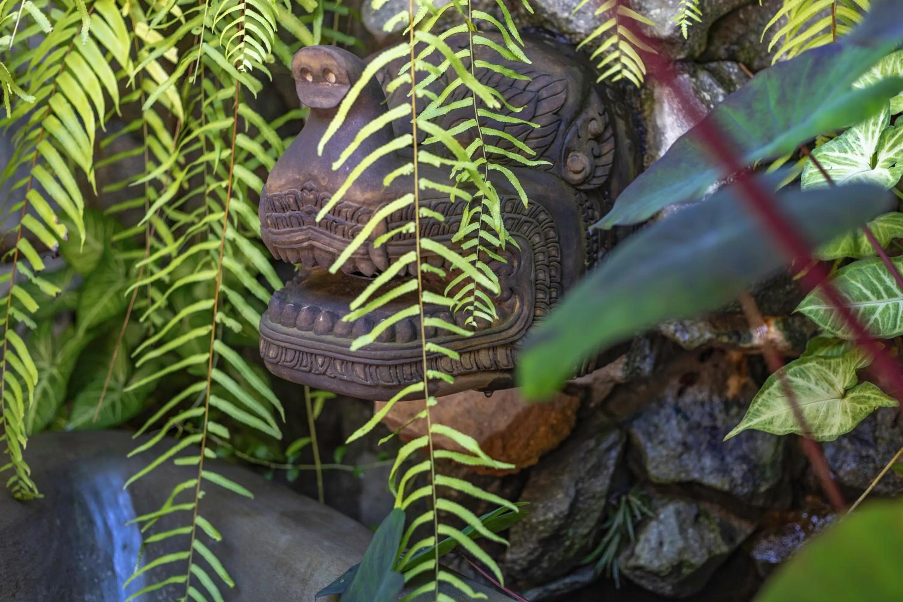 Bath in Lynnaya Urban River Resort