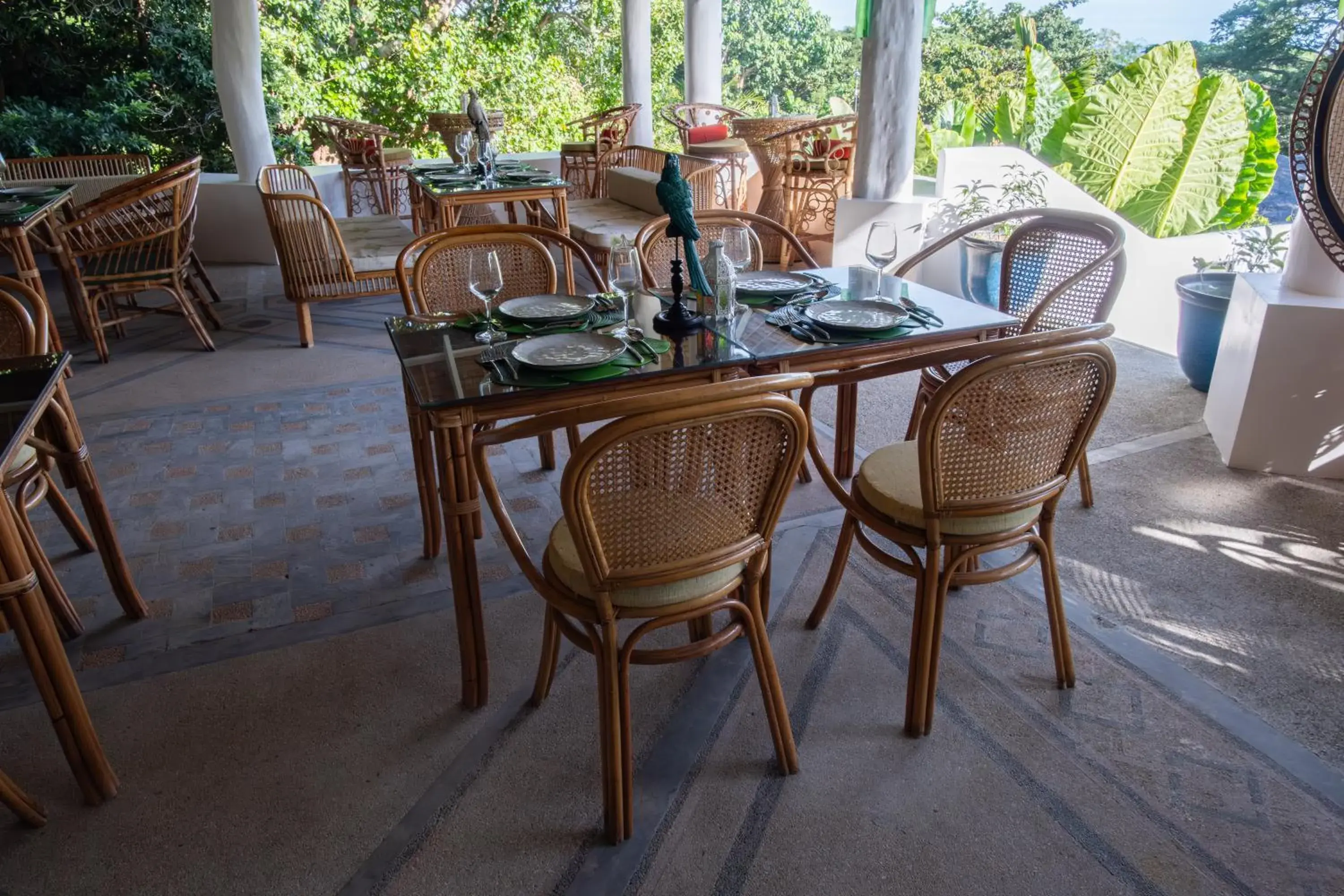 Restaurant/places to eat in Nawa Wellness Restaurant/places to eat in Nawa Wellness