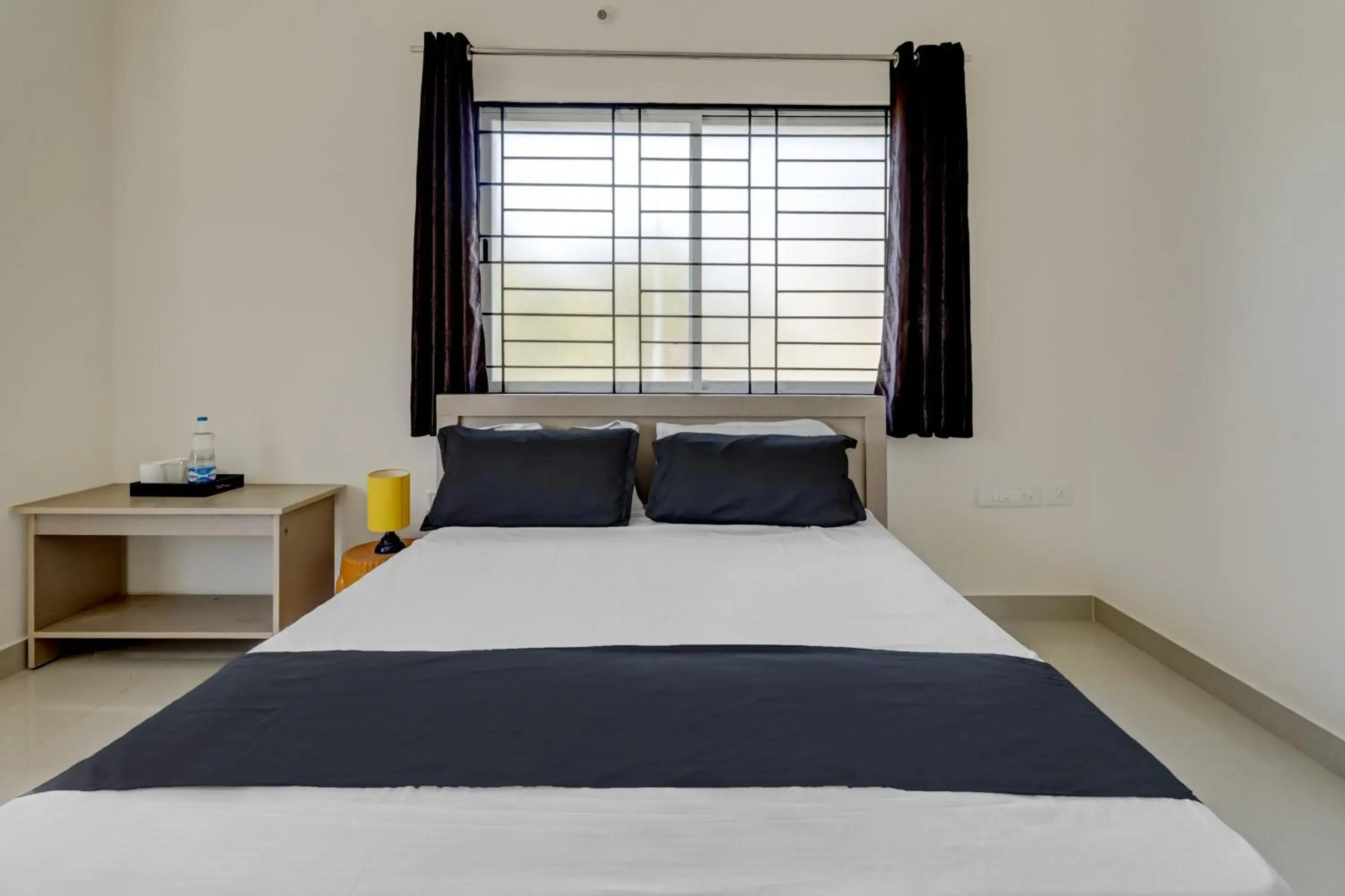 Bedroom in Hotel O Power Spirits Boarding and Lodging Bedroom in Hotel O Power Spirits Boarding and Lodging