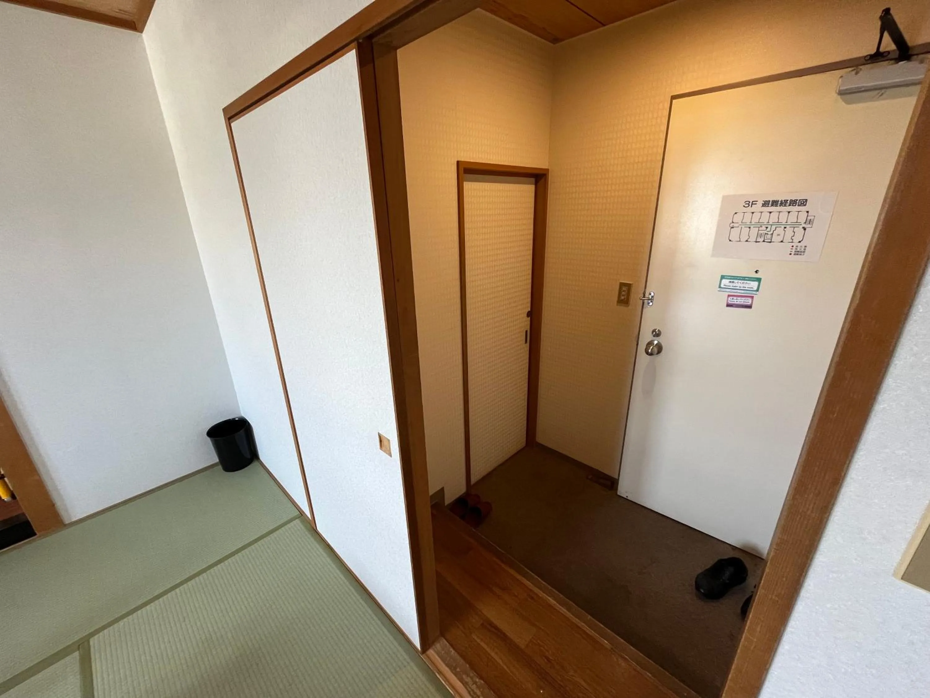 Photo of the whole room in Hotel Marsh Land