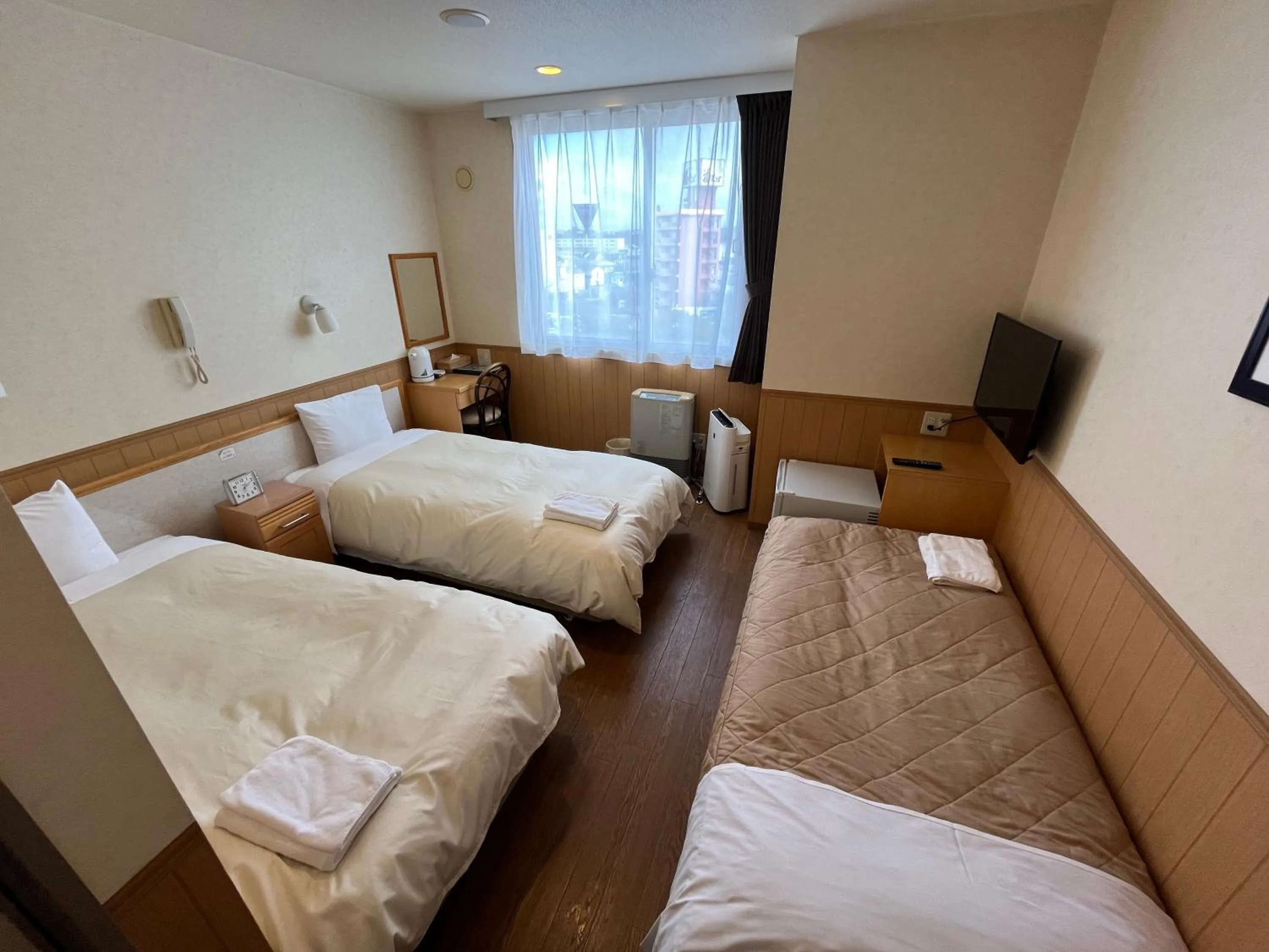 Bedroom, Bed in Lasting Hotel
